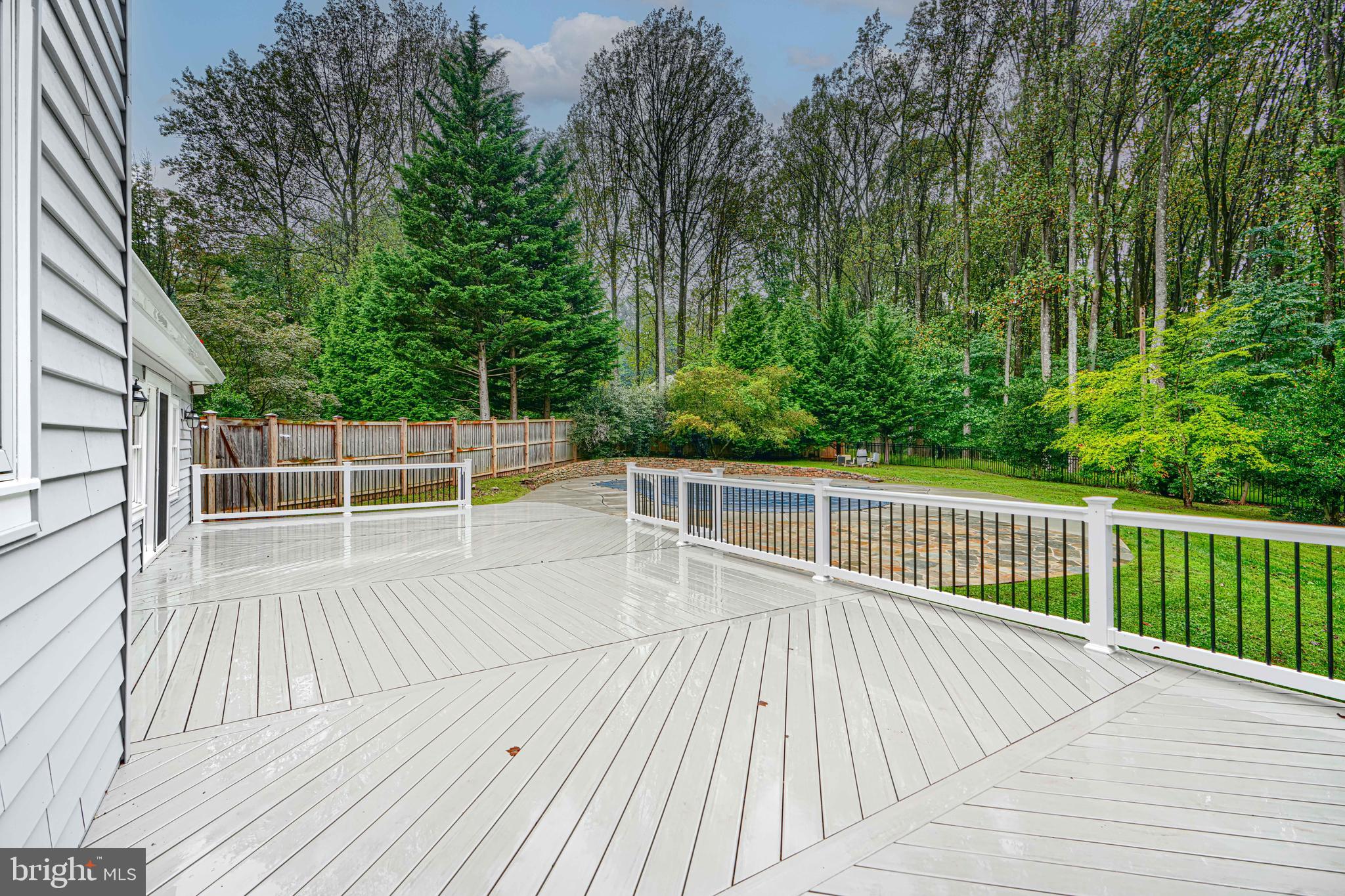 IVY HILL - Residential