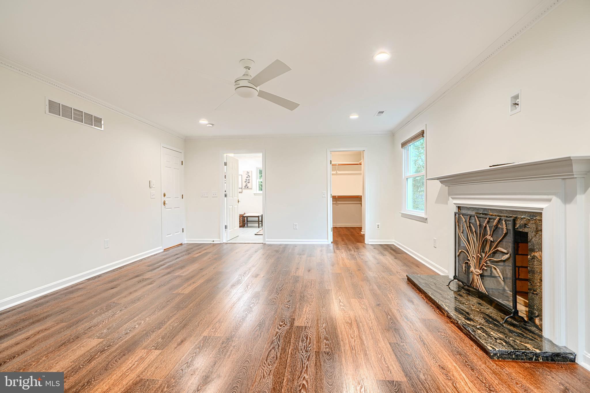 IVY HILL - Residential