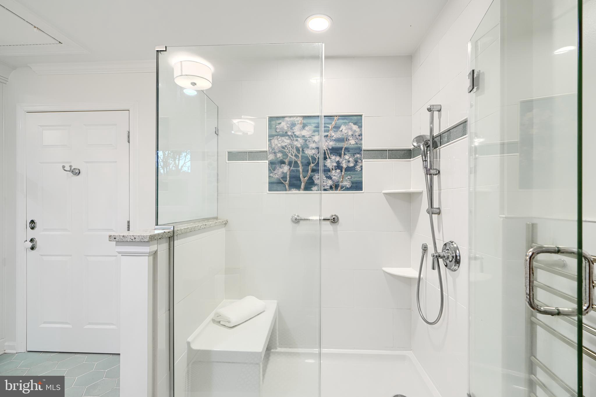 IVY HILL - Residential