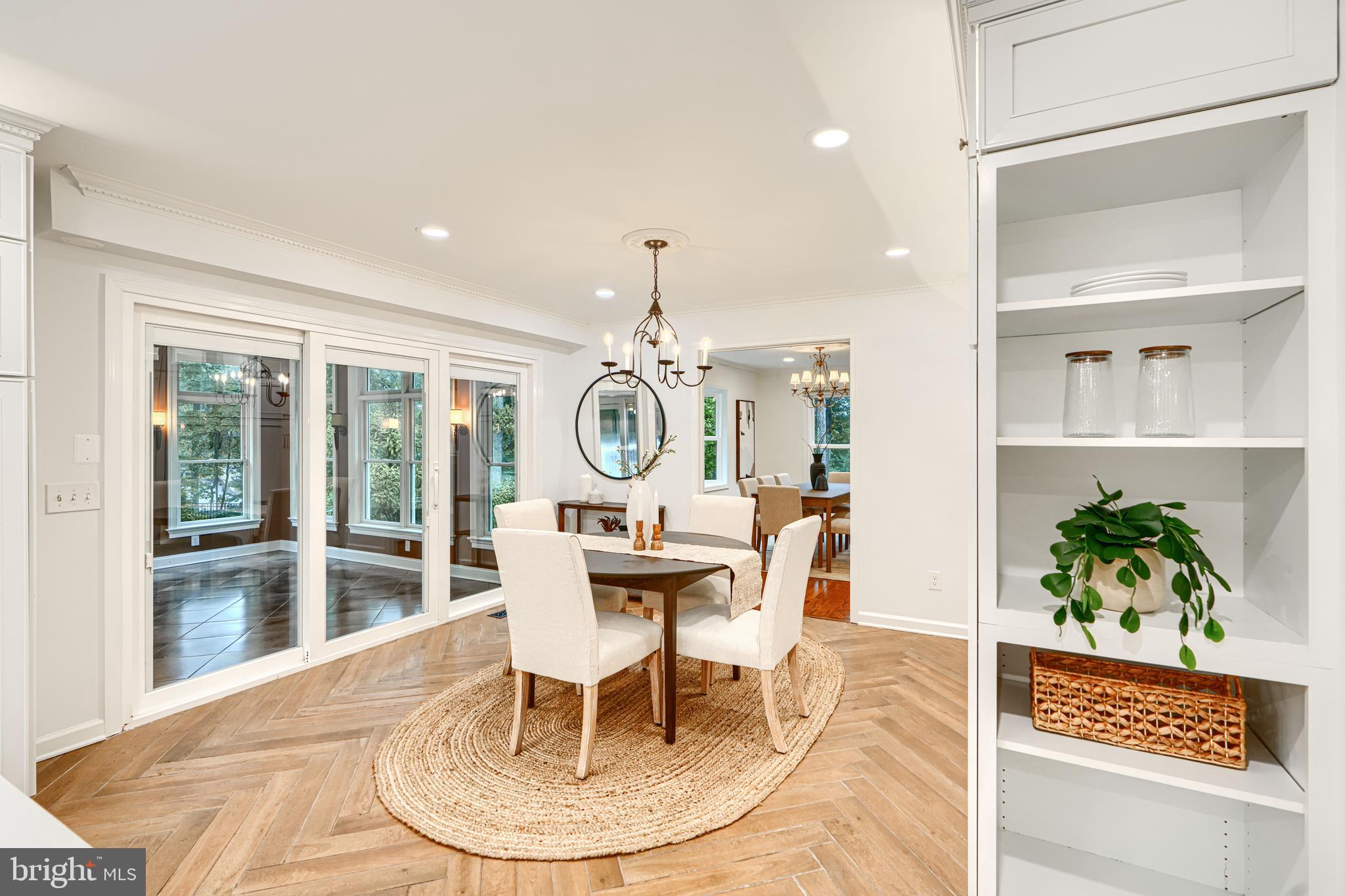 IVY HILL - Residential