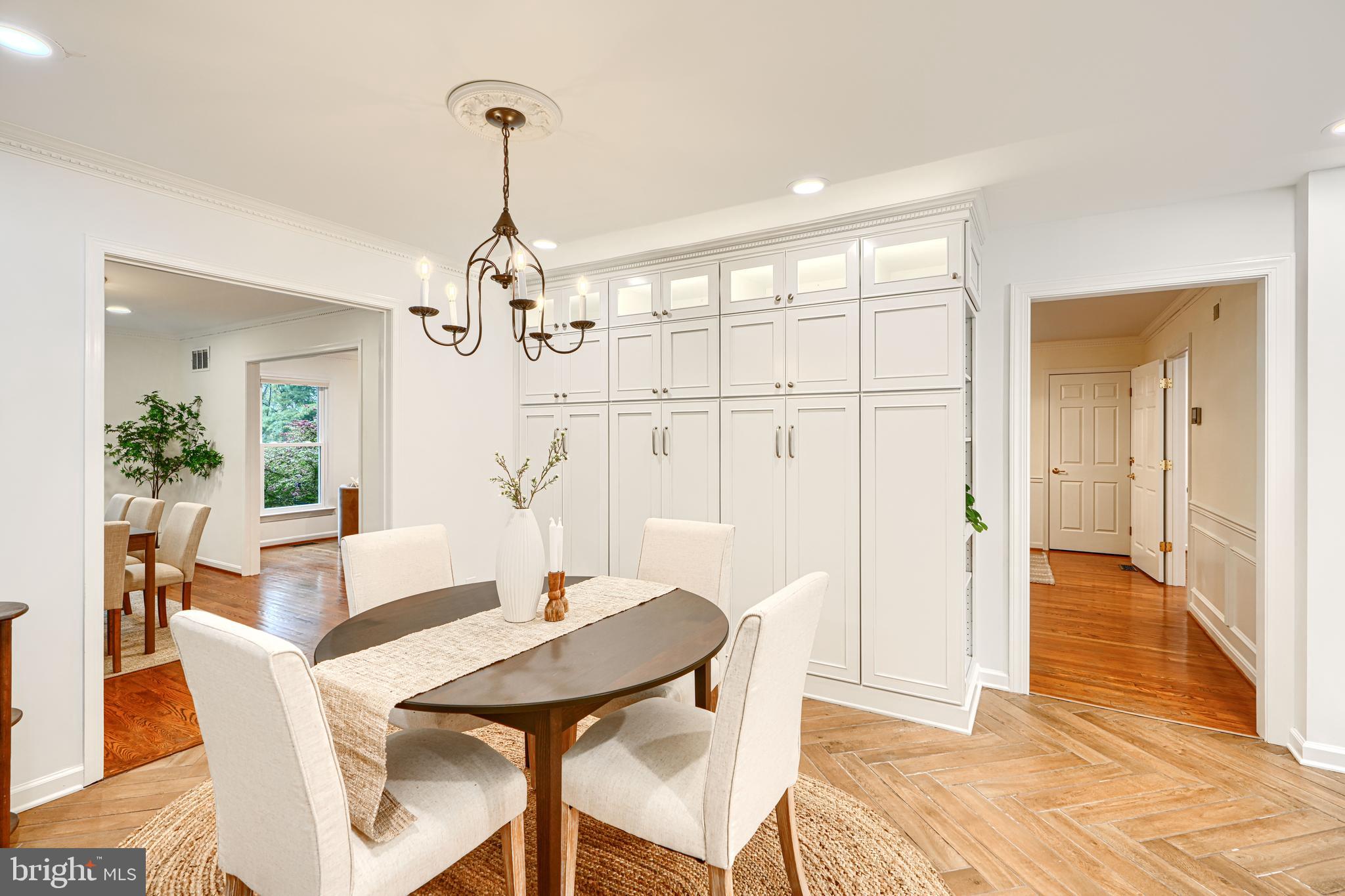 IVY HILL - Residential