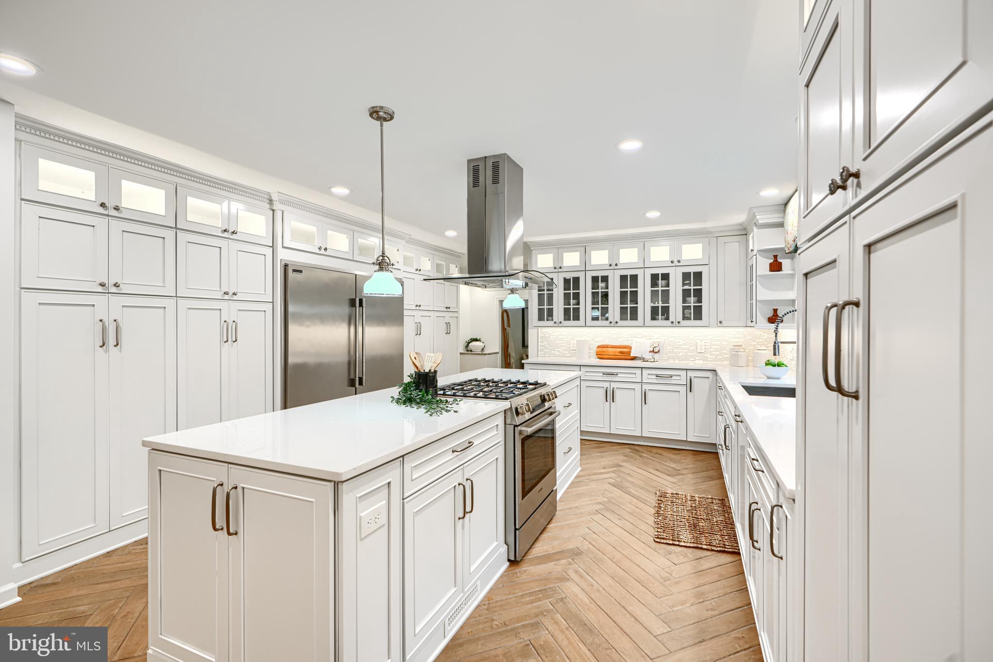 IVY HILL - Residential