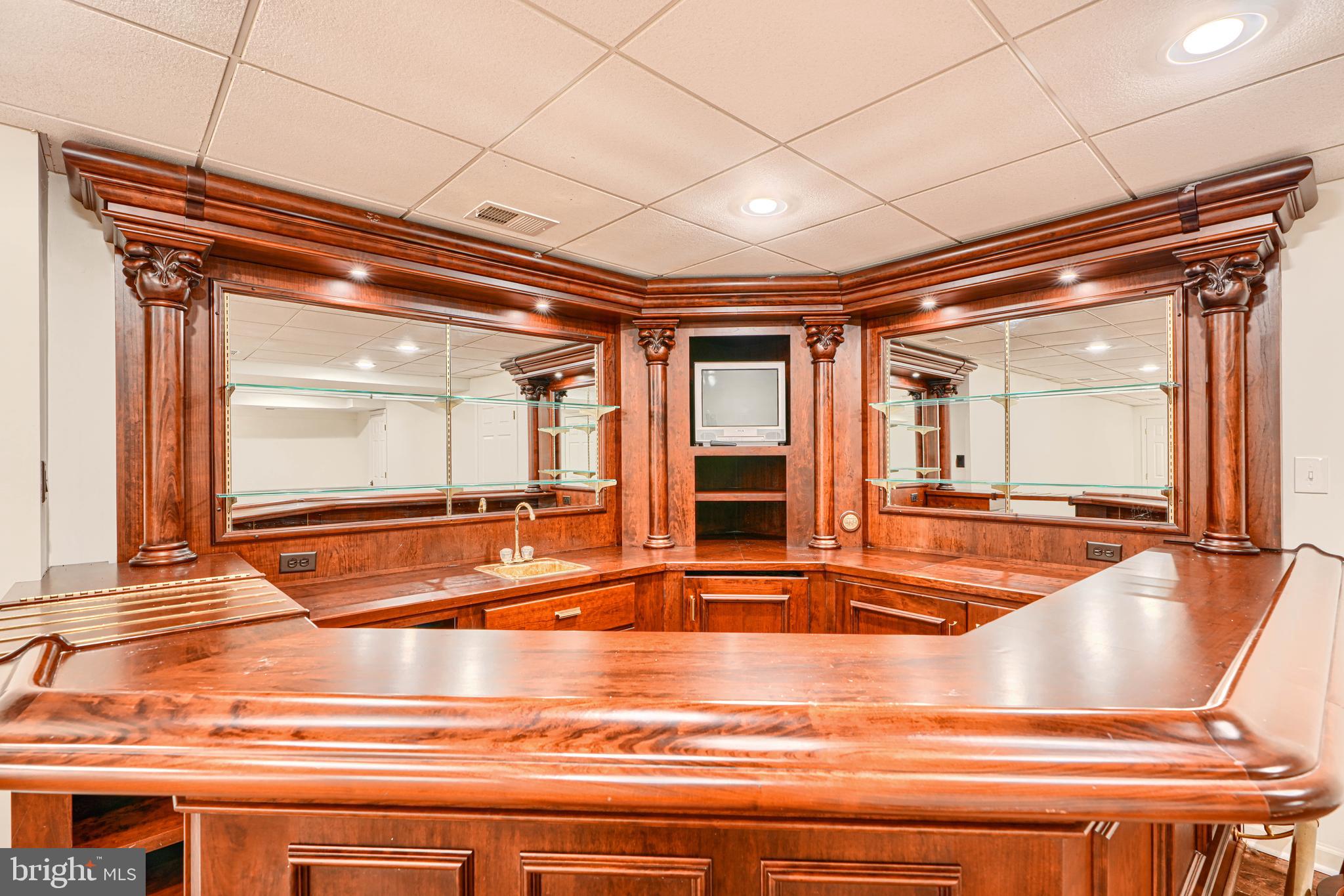 IVY HILL - Residential