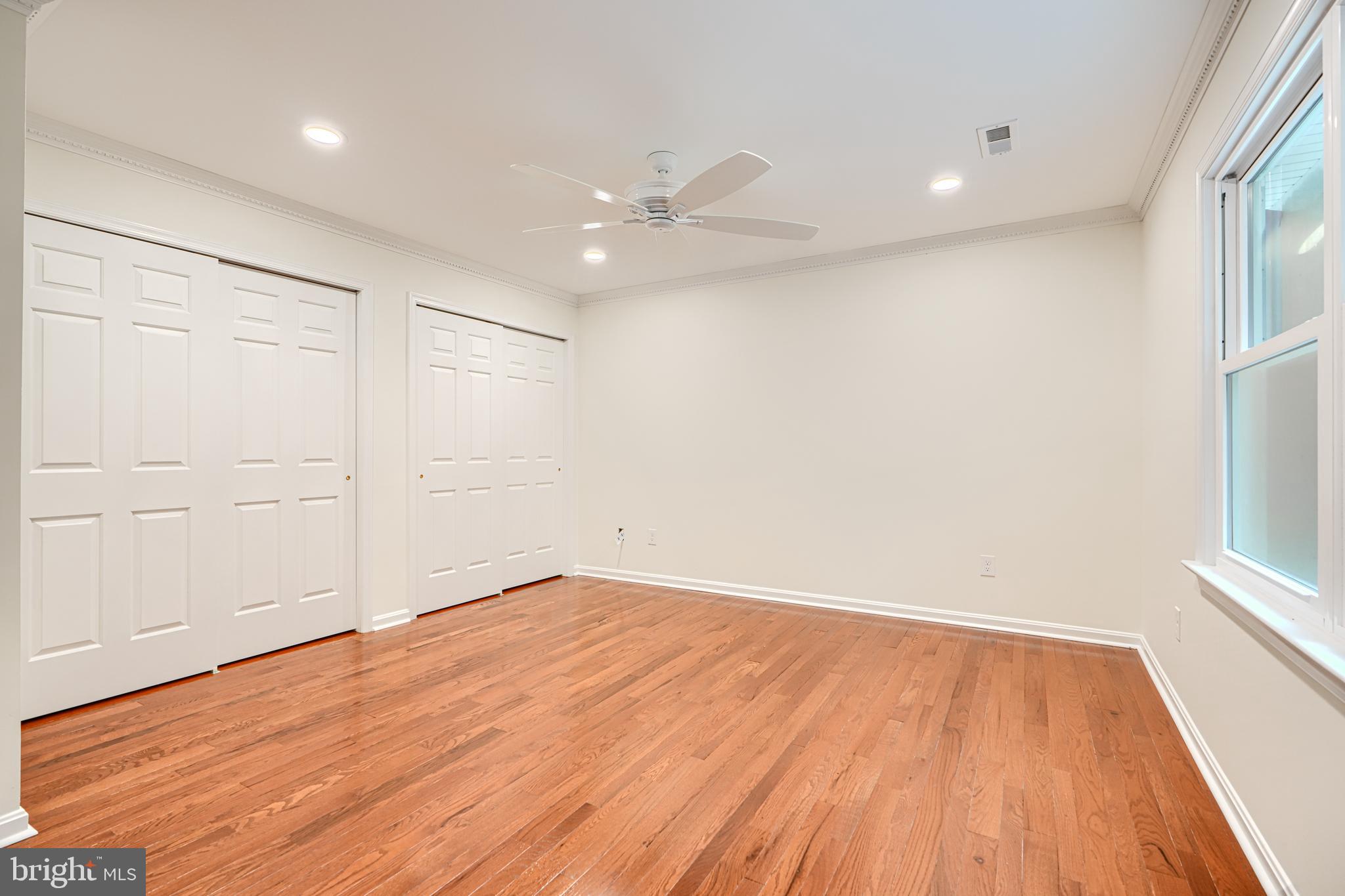 IVY HILL - Residential