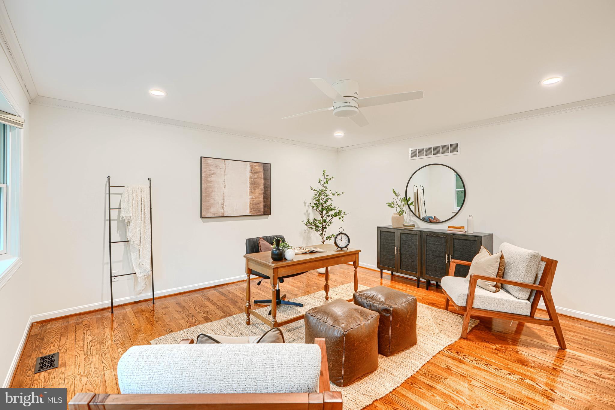 IVY HILL - Residential