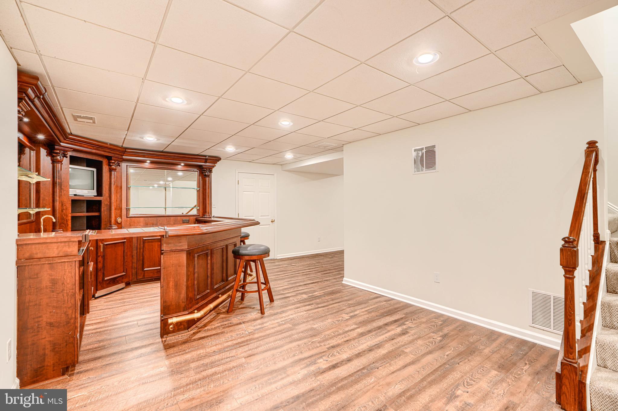 IVY HILL - Residential