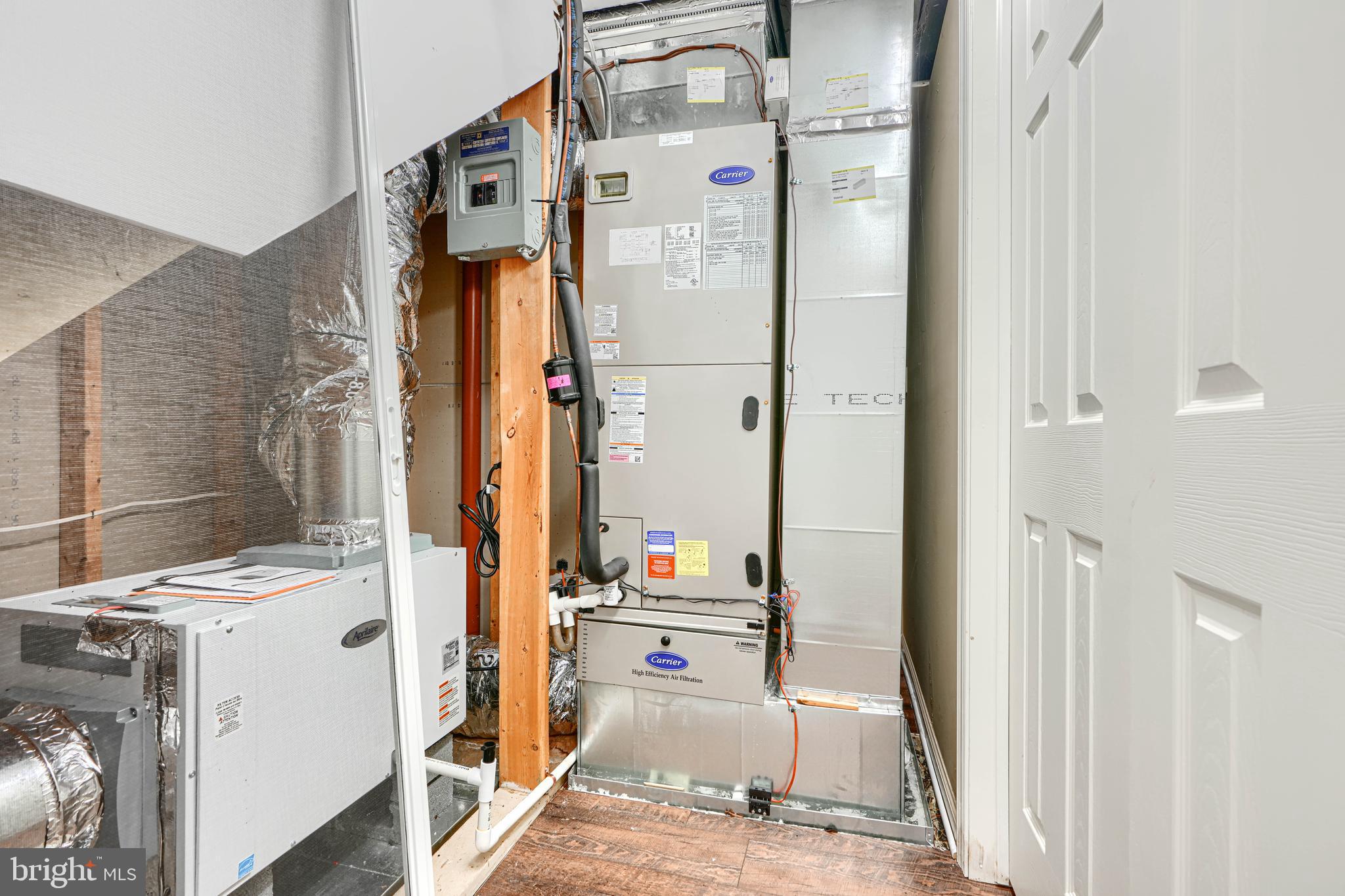 IVY HILL - Residential