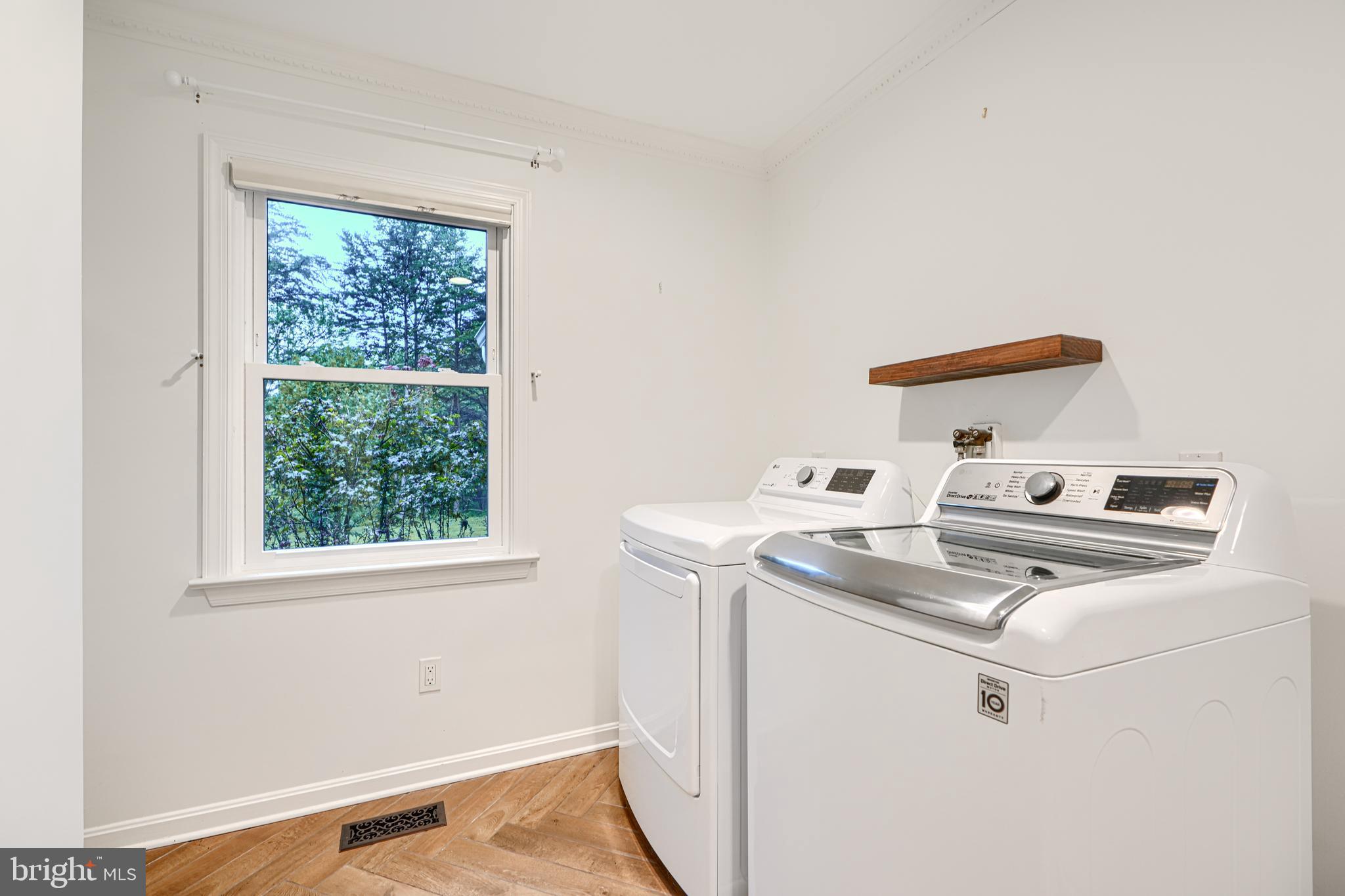 IVY HILL - Residential