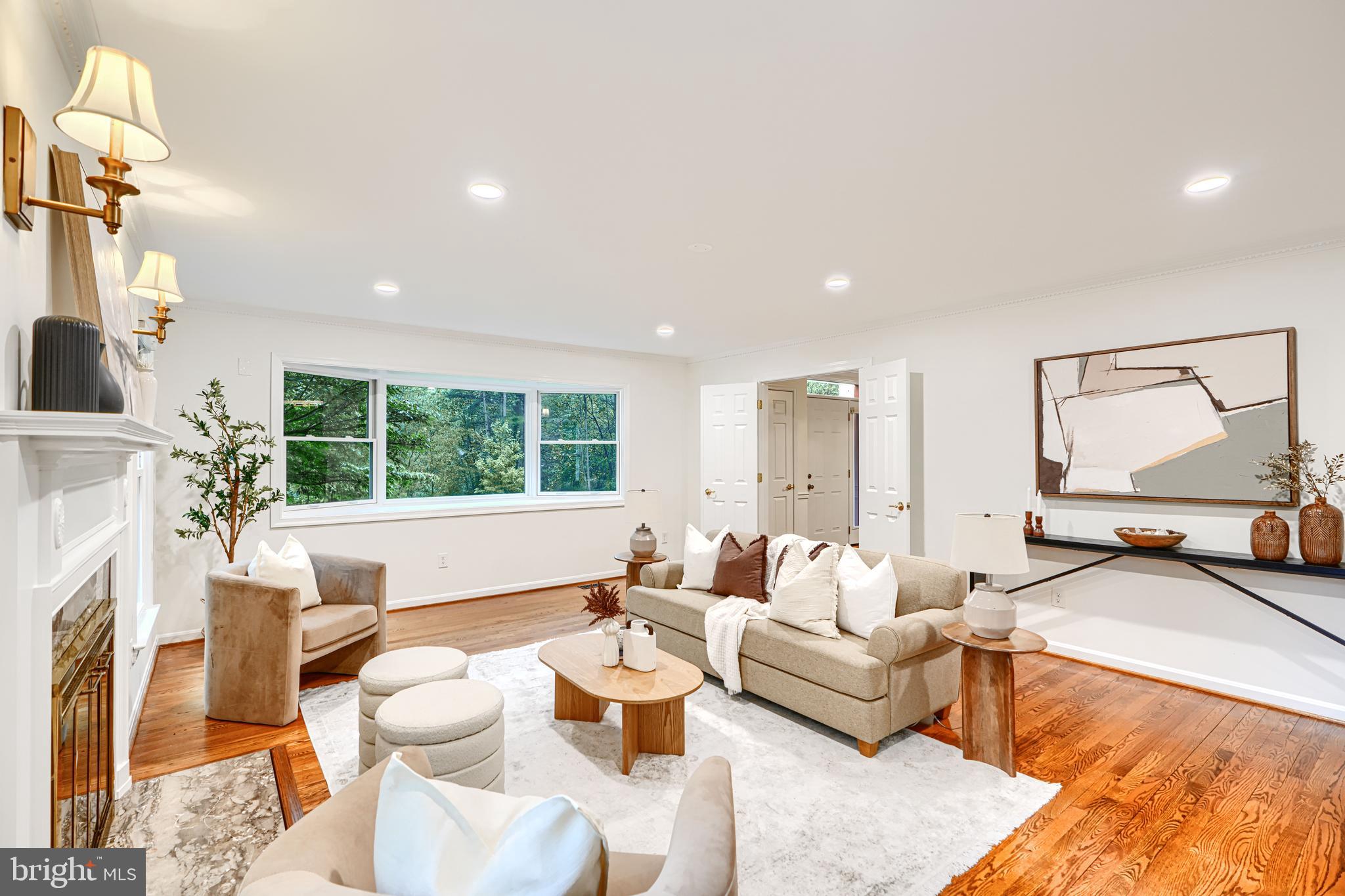 IVY HILL - Residential