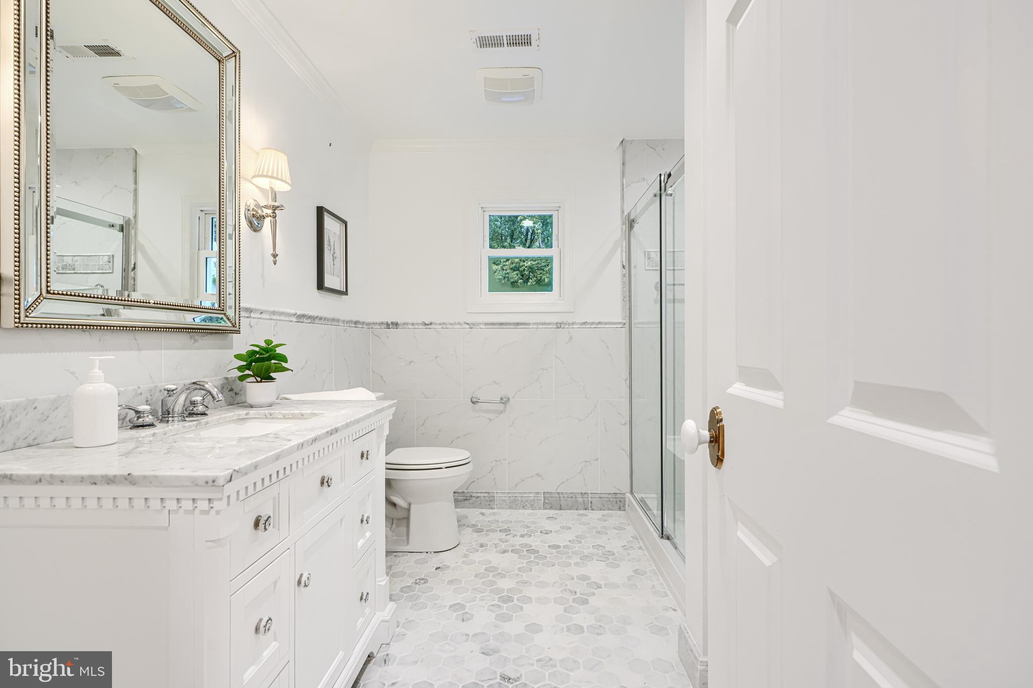 IVY HILL - Residential