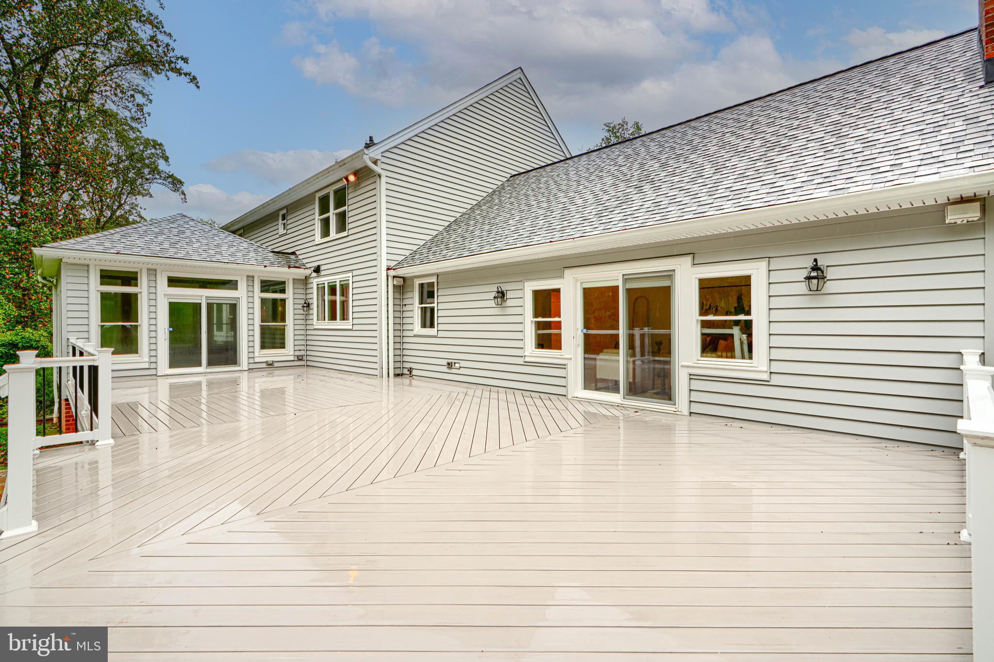 IVY HILL - Residential