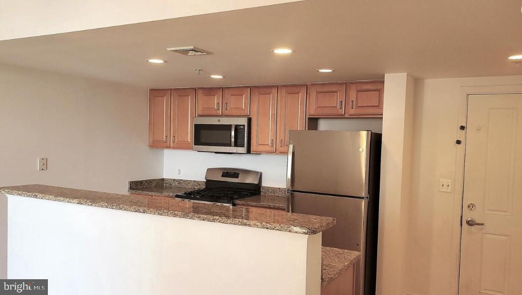 INNER HARBOR - Residential Lease