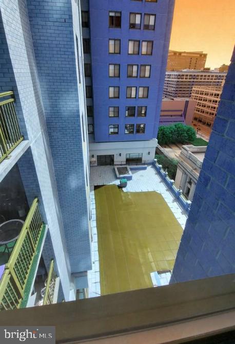 INNER HARBOR - Residential Lease