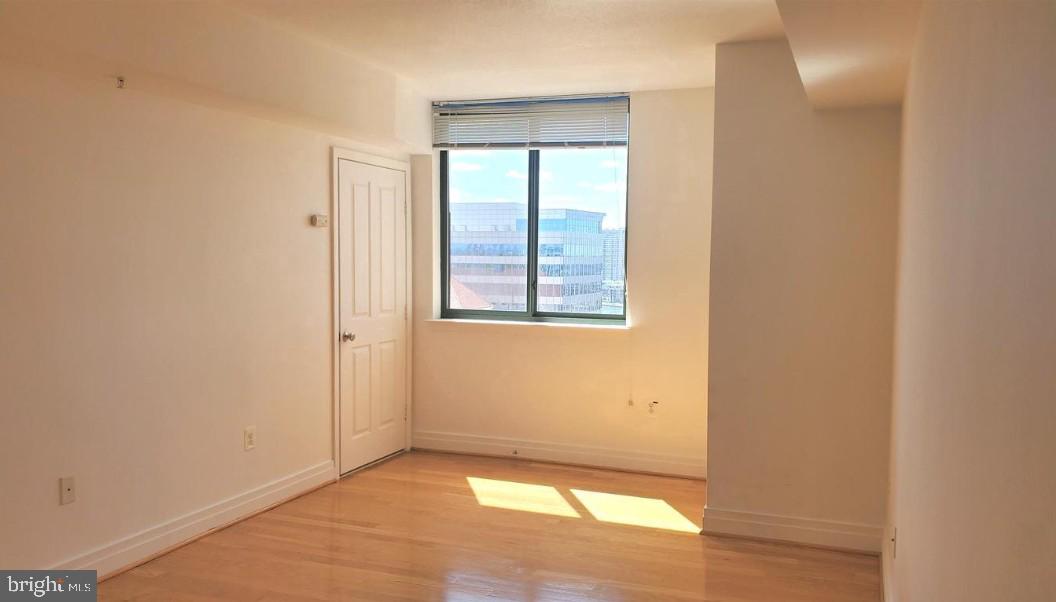 INNER HARBOR - Residential Lease