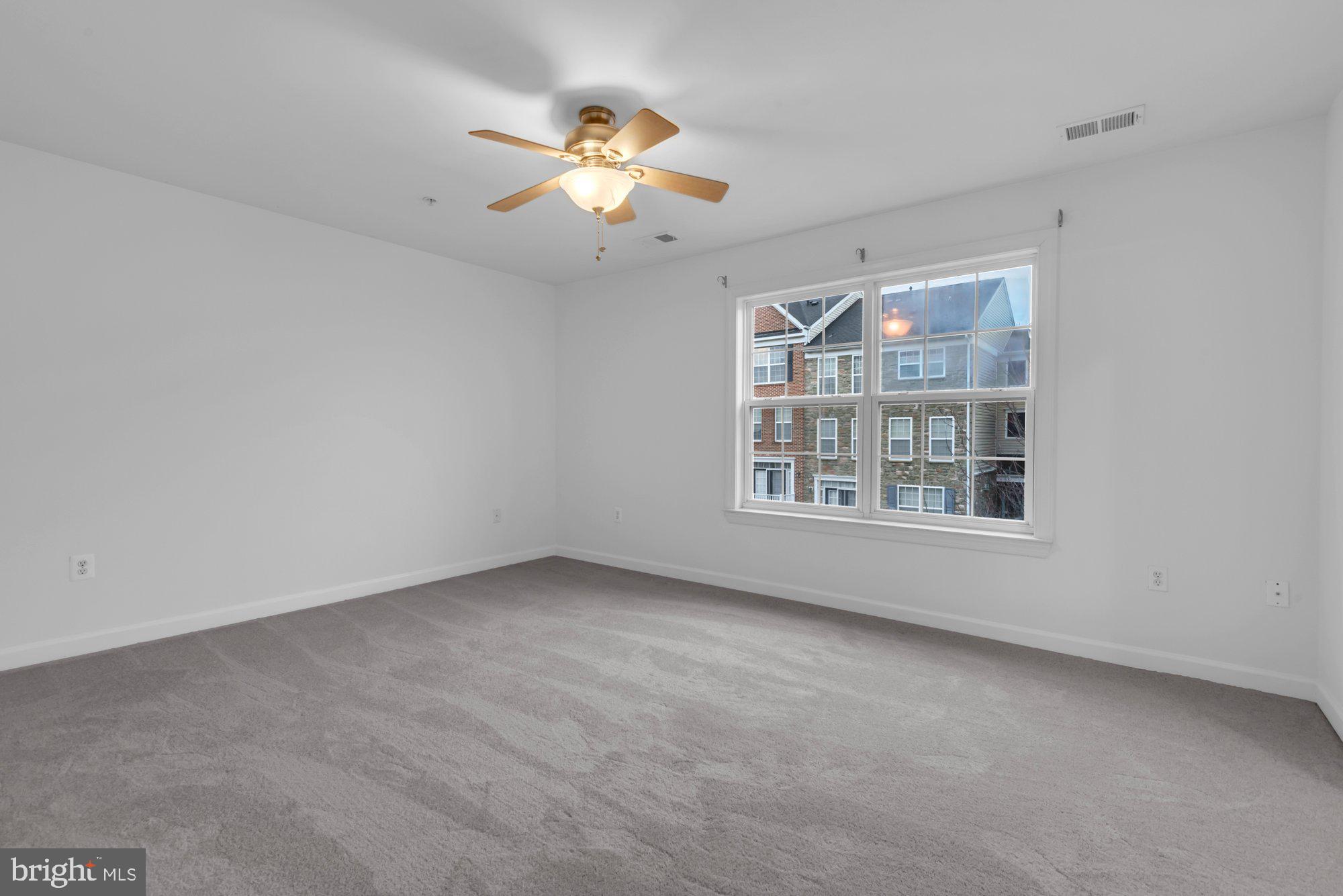 CARRIAGES AT RUSSETT - Residential