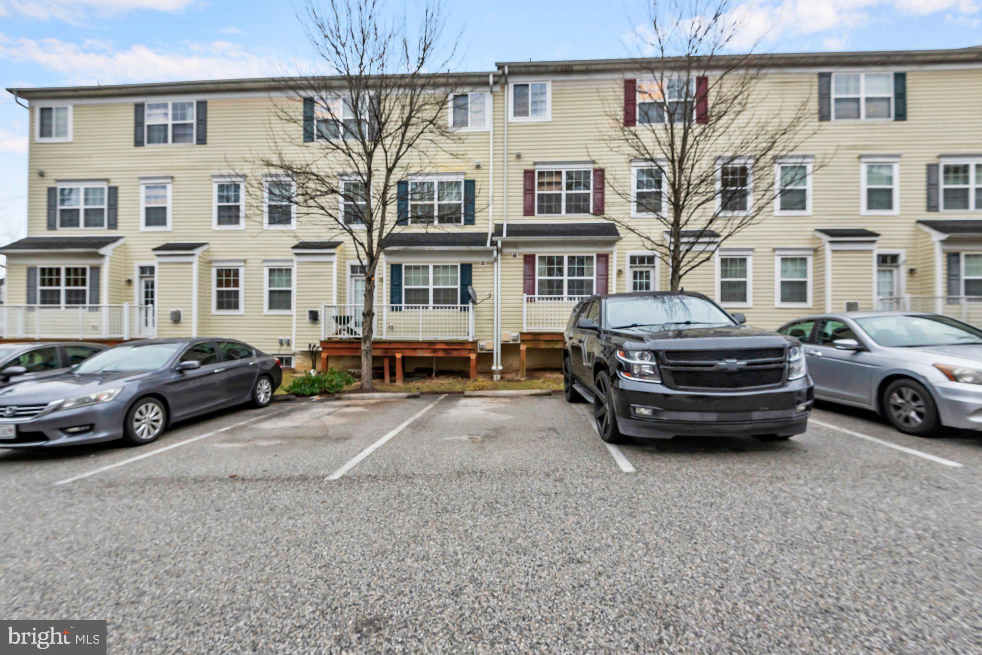 CARRIAGES AT RUSSETT - Residential