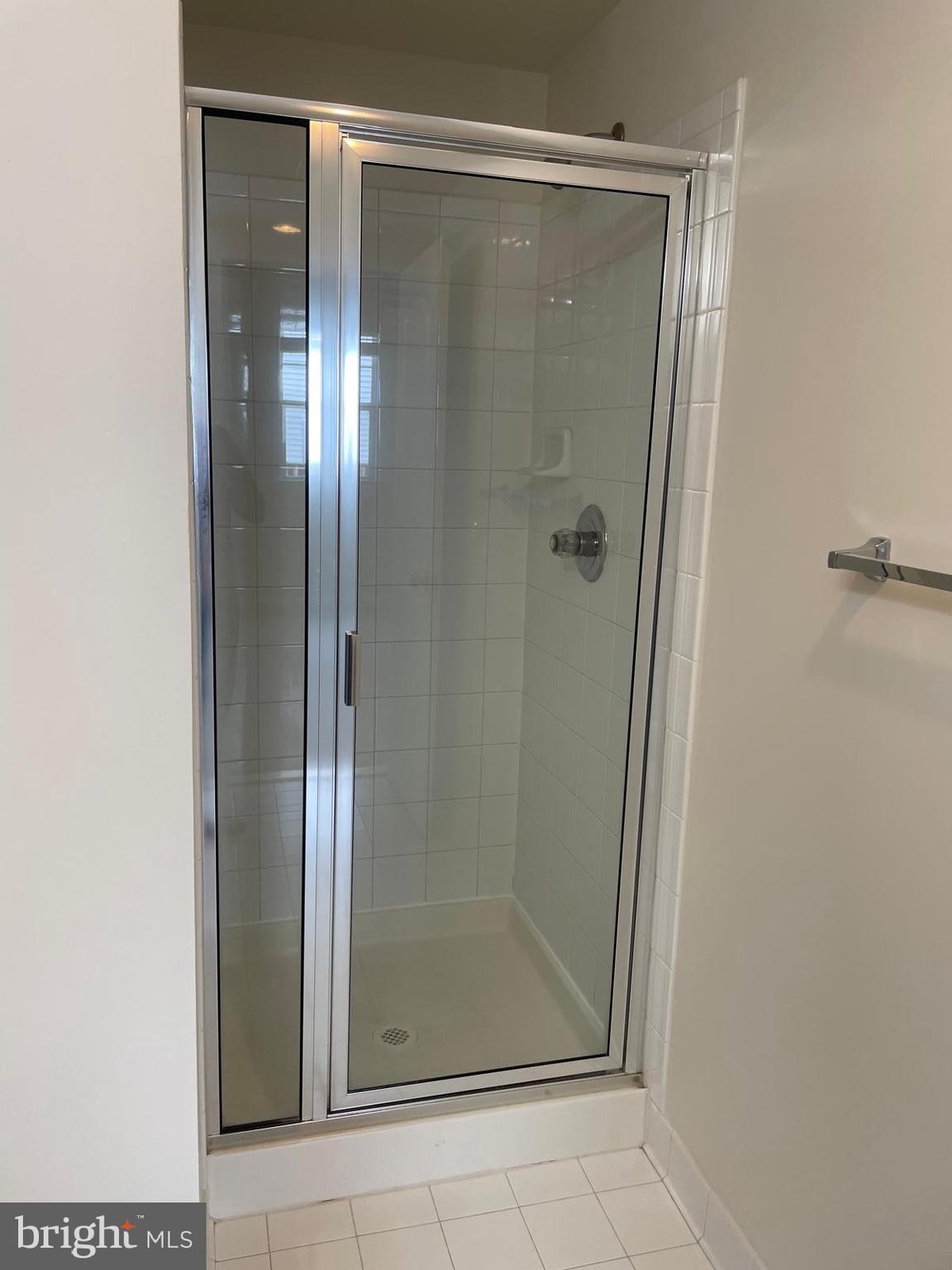 STONE RIDGE LAND BAY 3 - Residential Lease