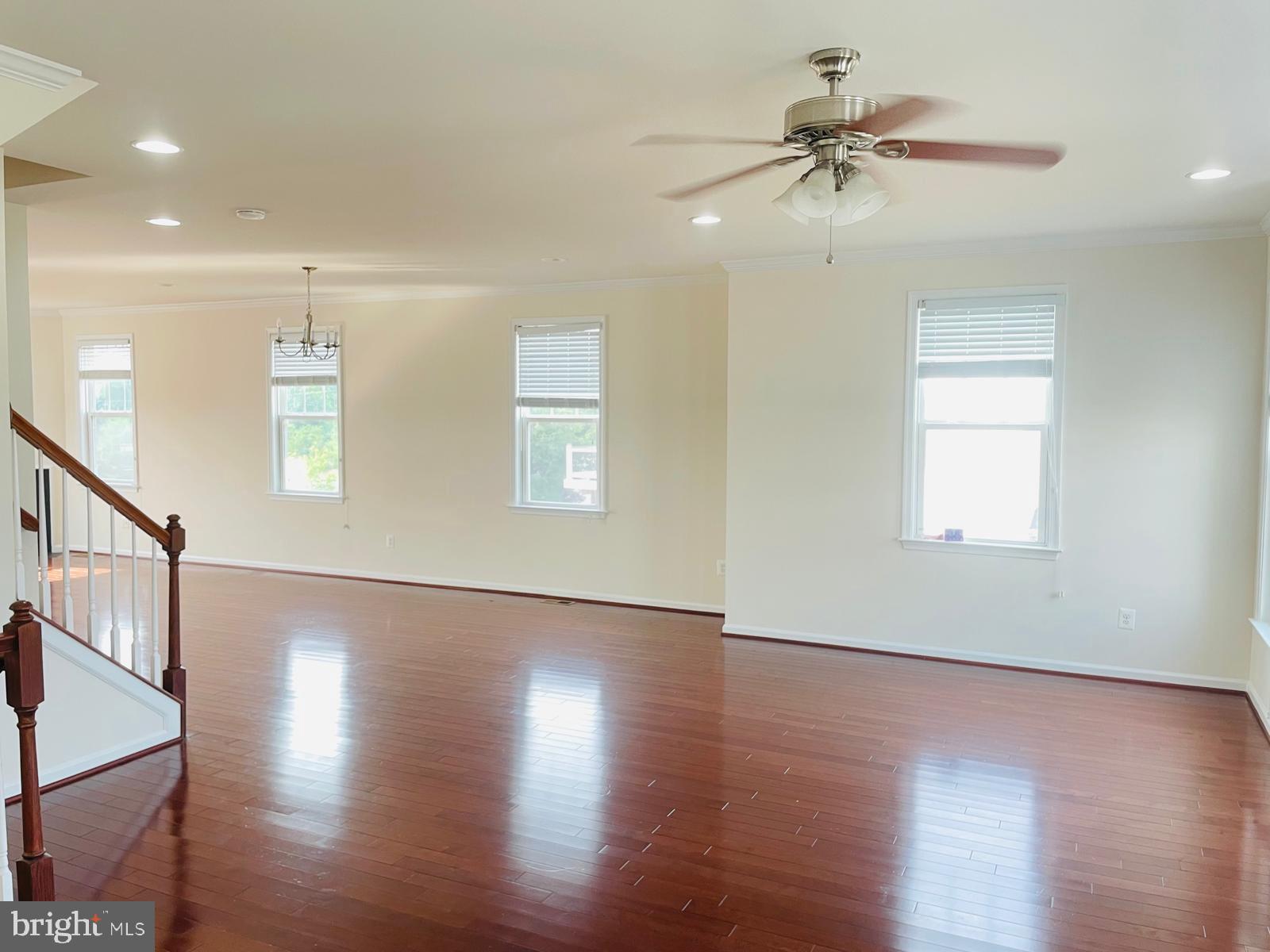 STONE RIDGE LAND BAY 3 - Residential Lease