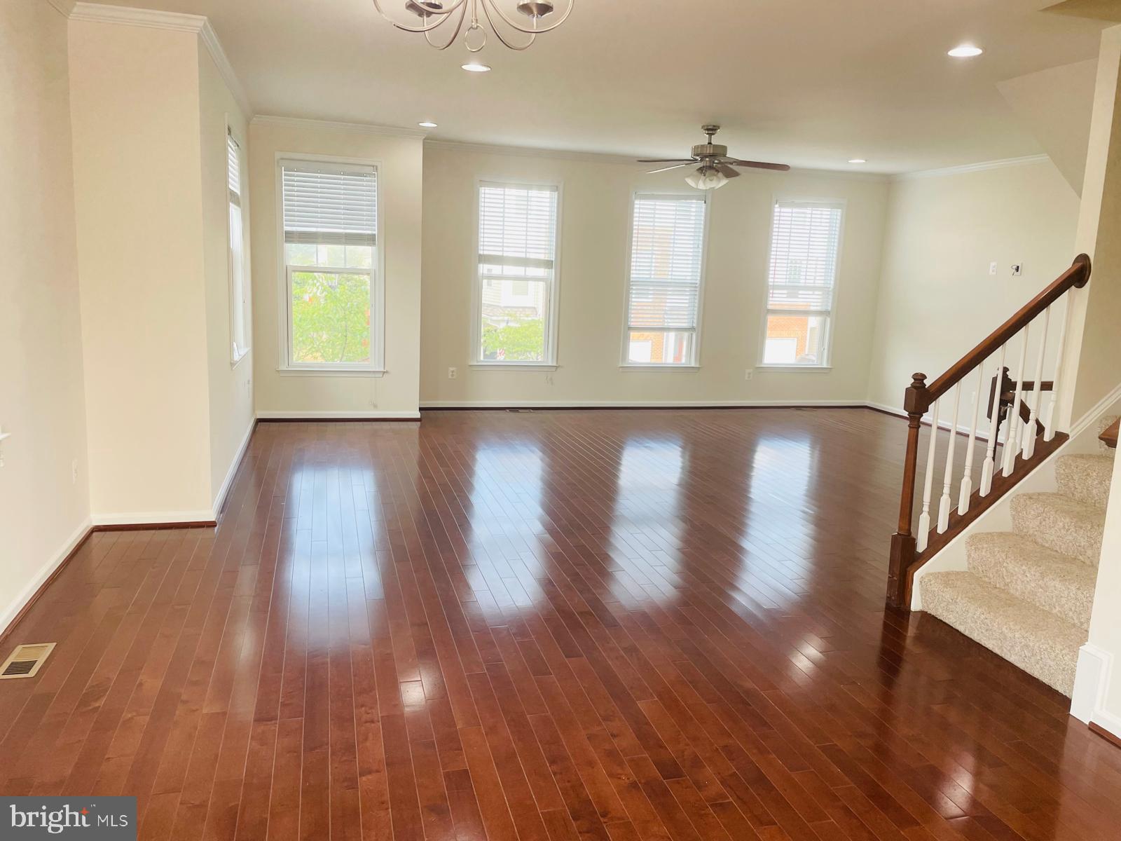 STONE RIDGE LAND BAY 3 - Residential Lease