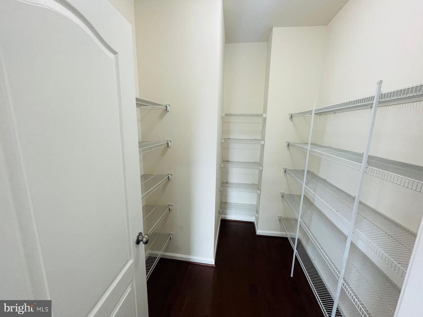 STONE RIDGE LAND BAY 3 - Residential Lease