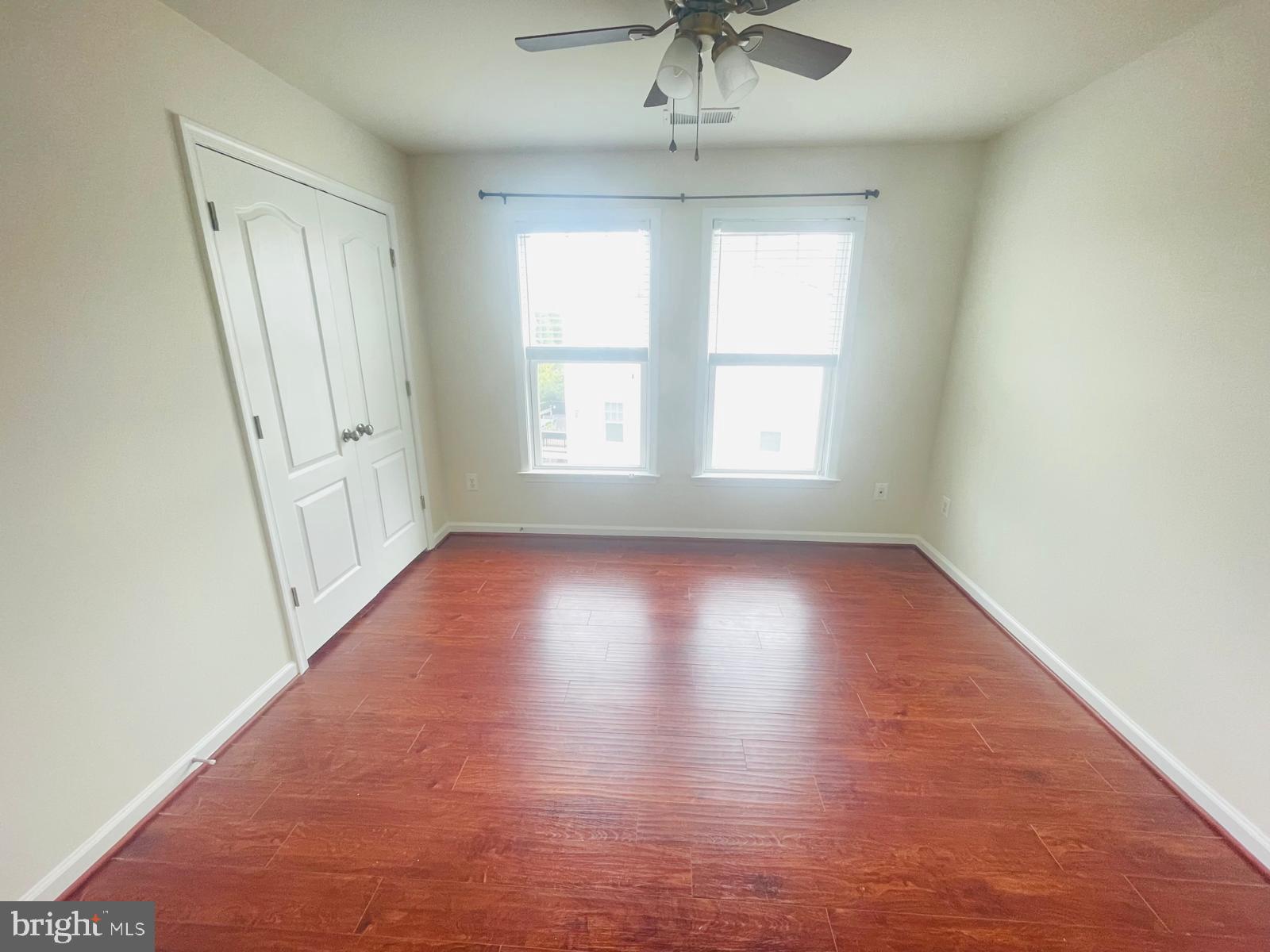 STONE RIDGE LAND BAY 3 - Residential Lease