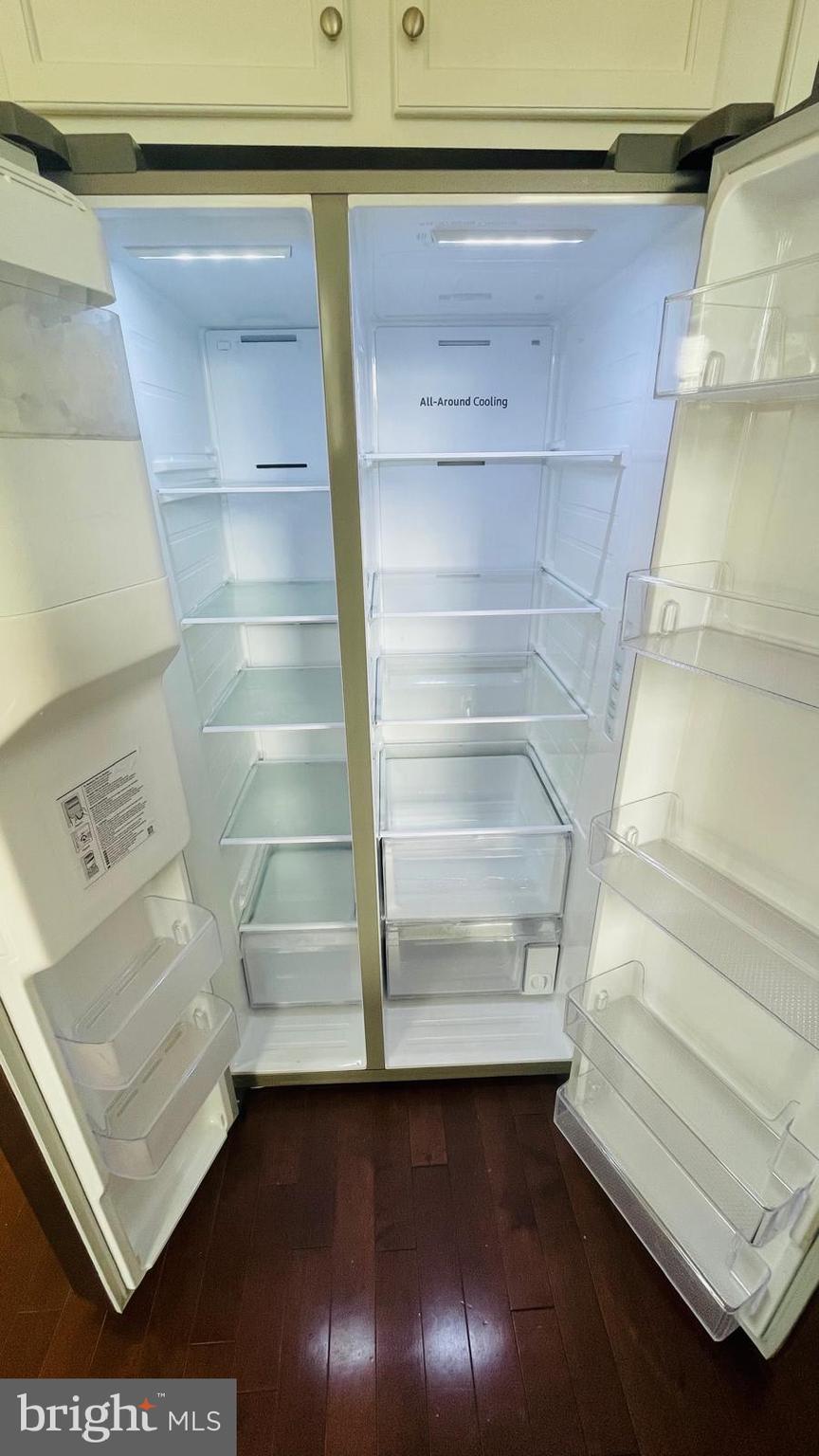 STONE RIDGE LAND BAY 3 - Residential Lease