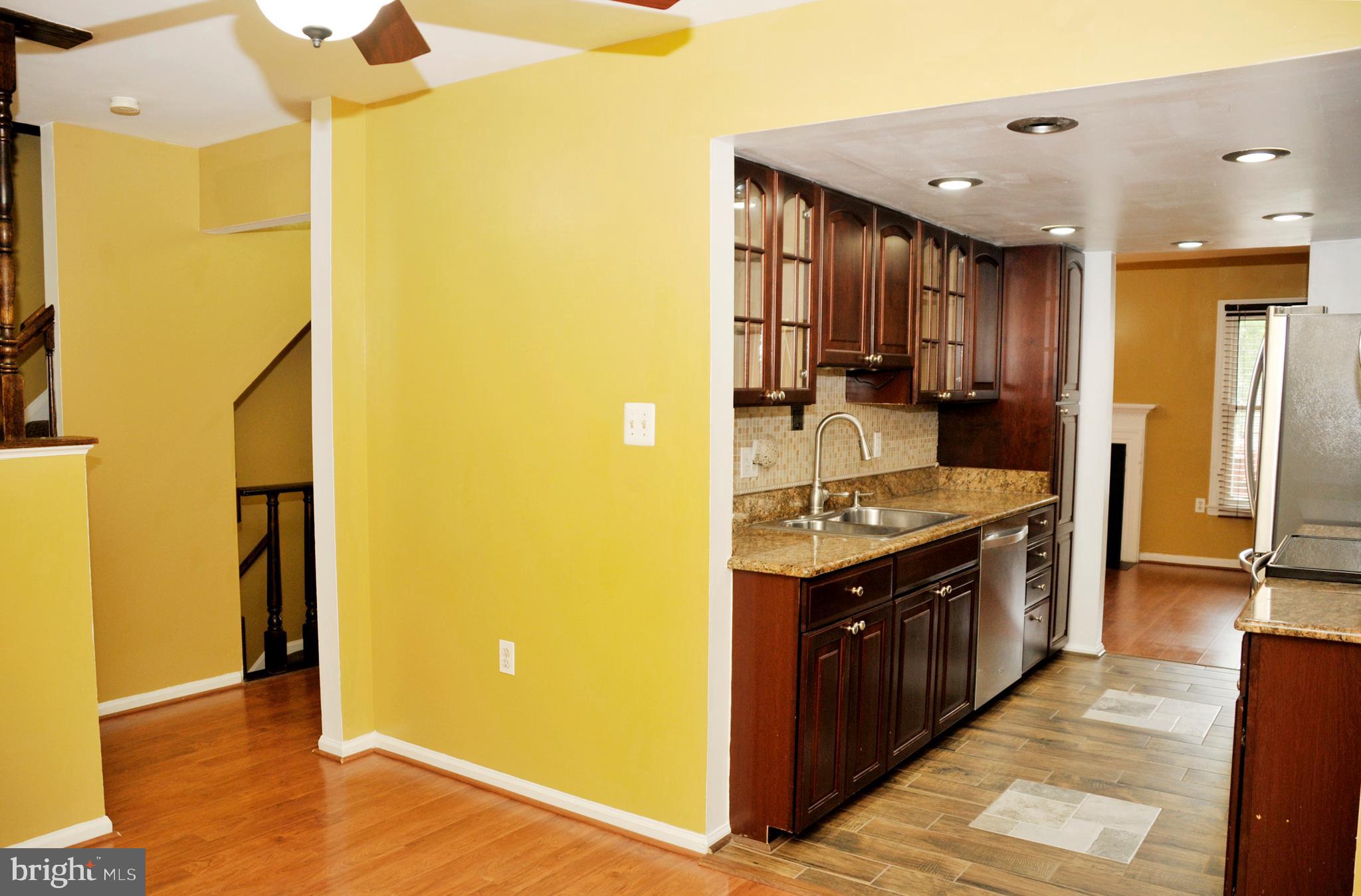 GREENCASTLE MANOR - Residential Lease