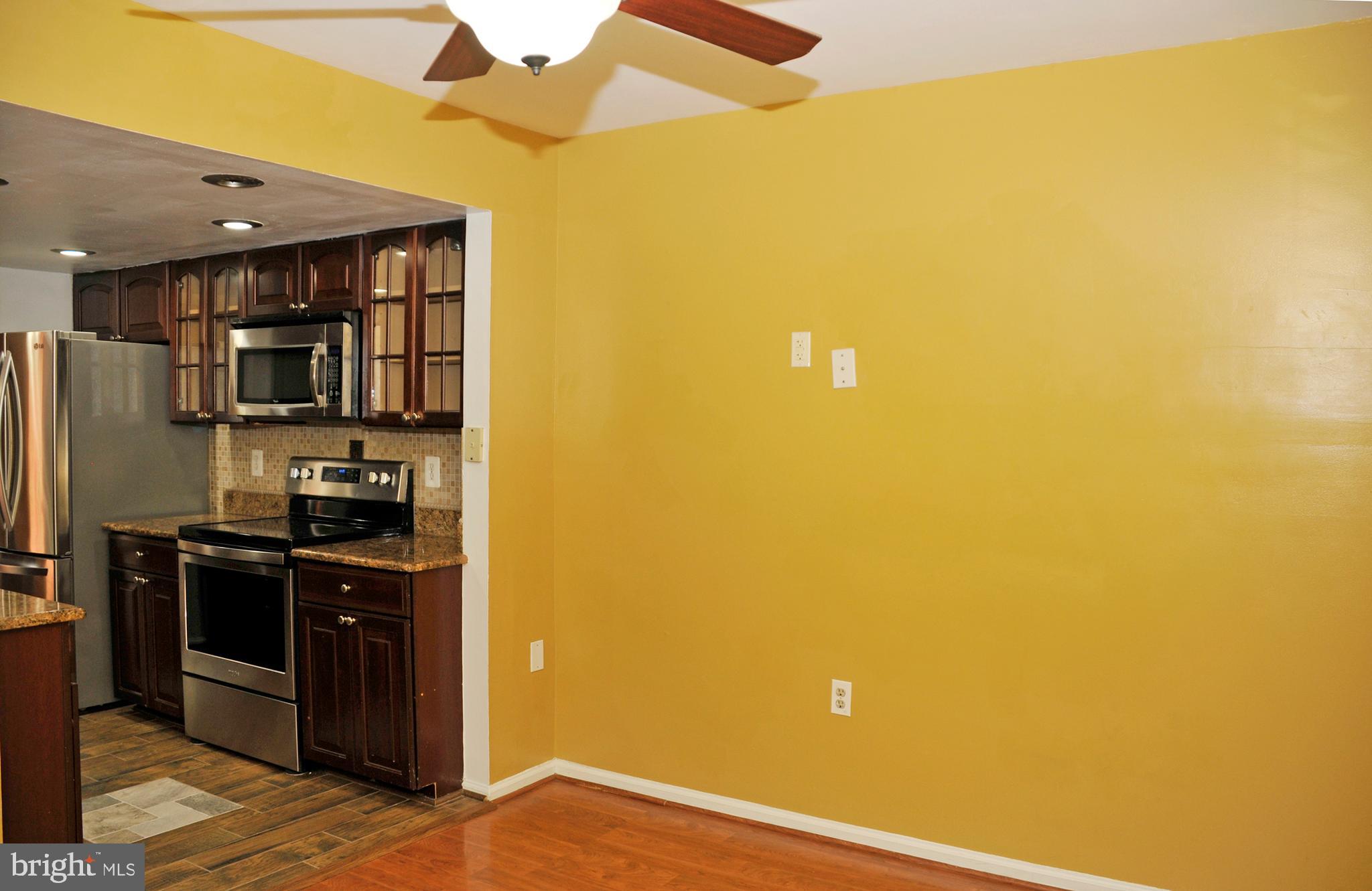 GREENCASTLE MANOR - Residential Lease