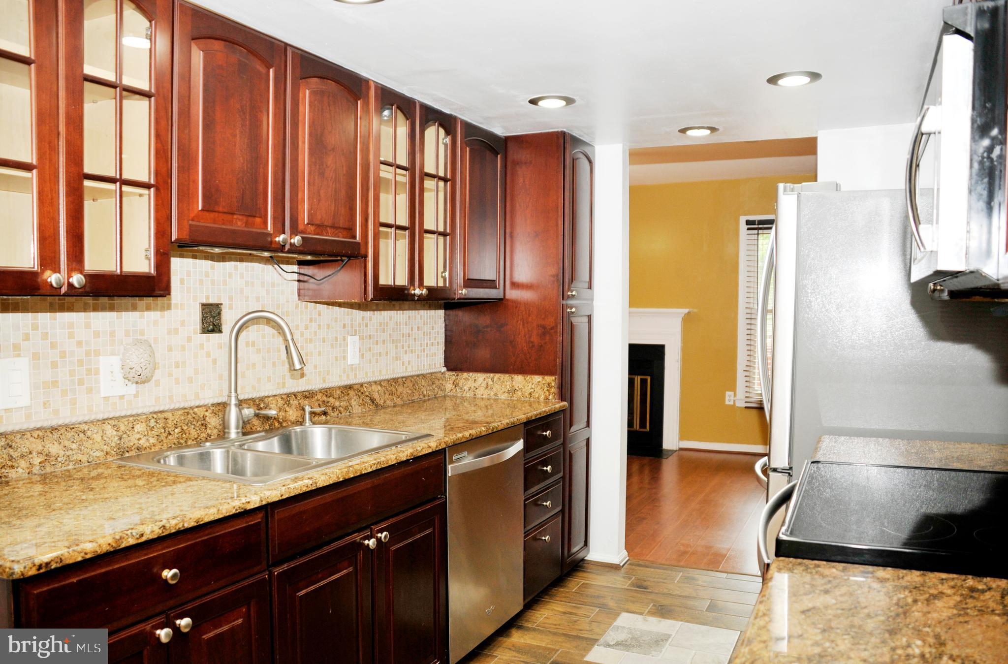 GREENCASTLE MANOR - Residential Lease