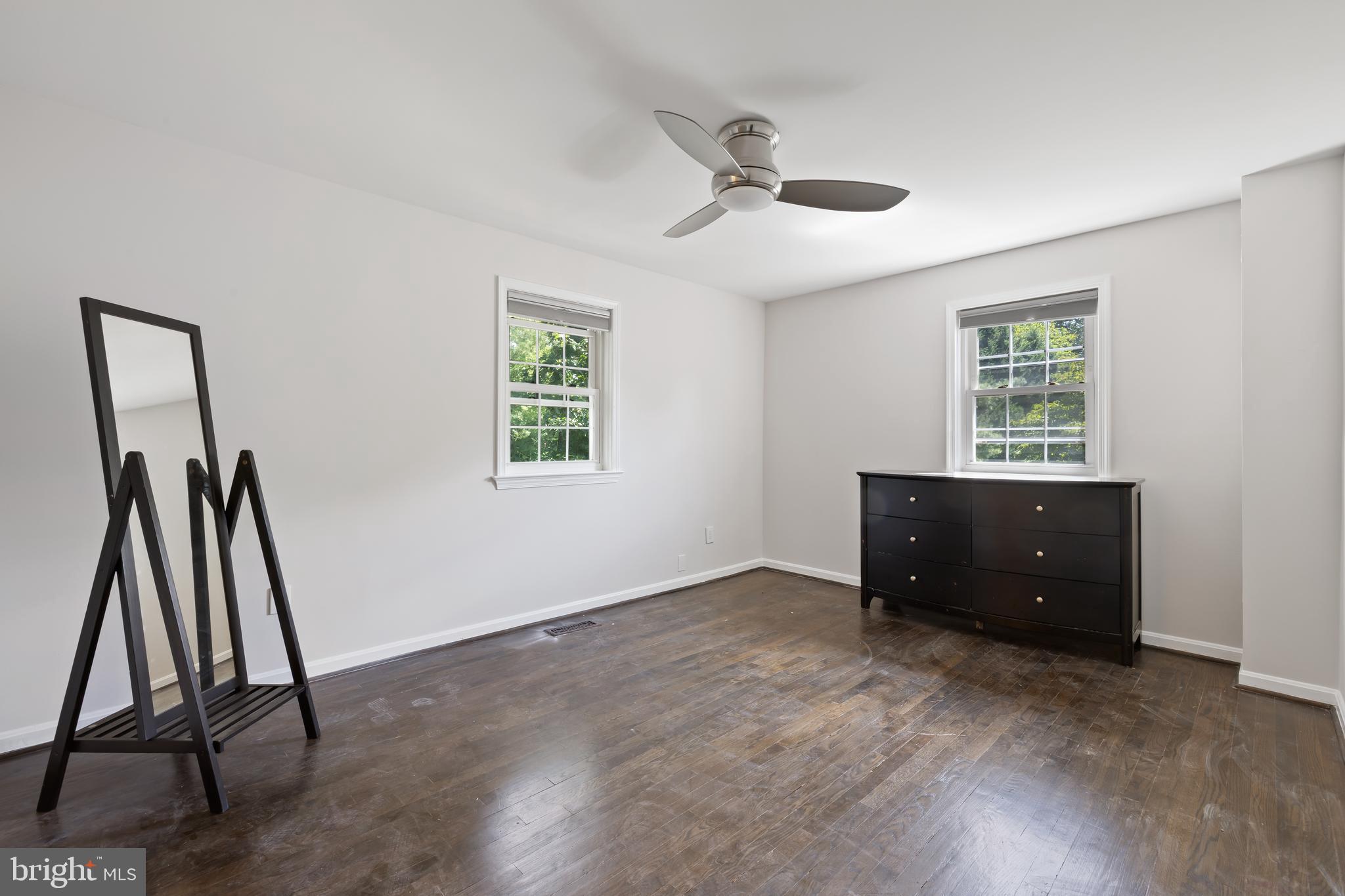 KENWOOD FOREST - Residential