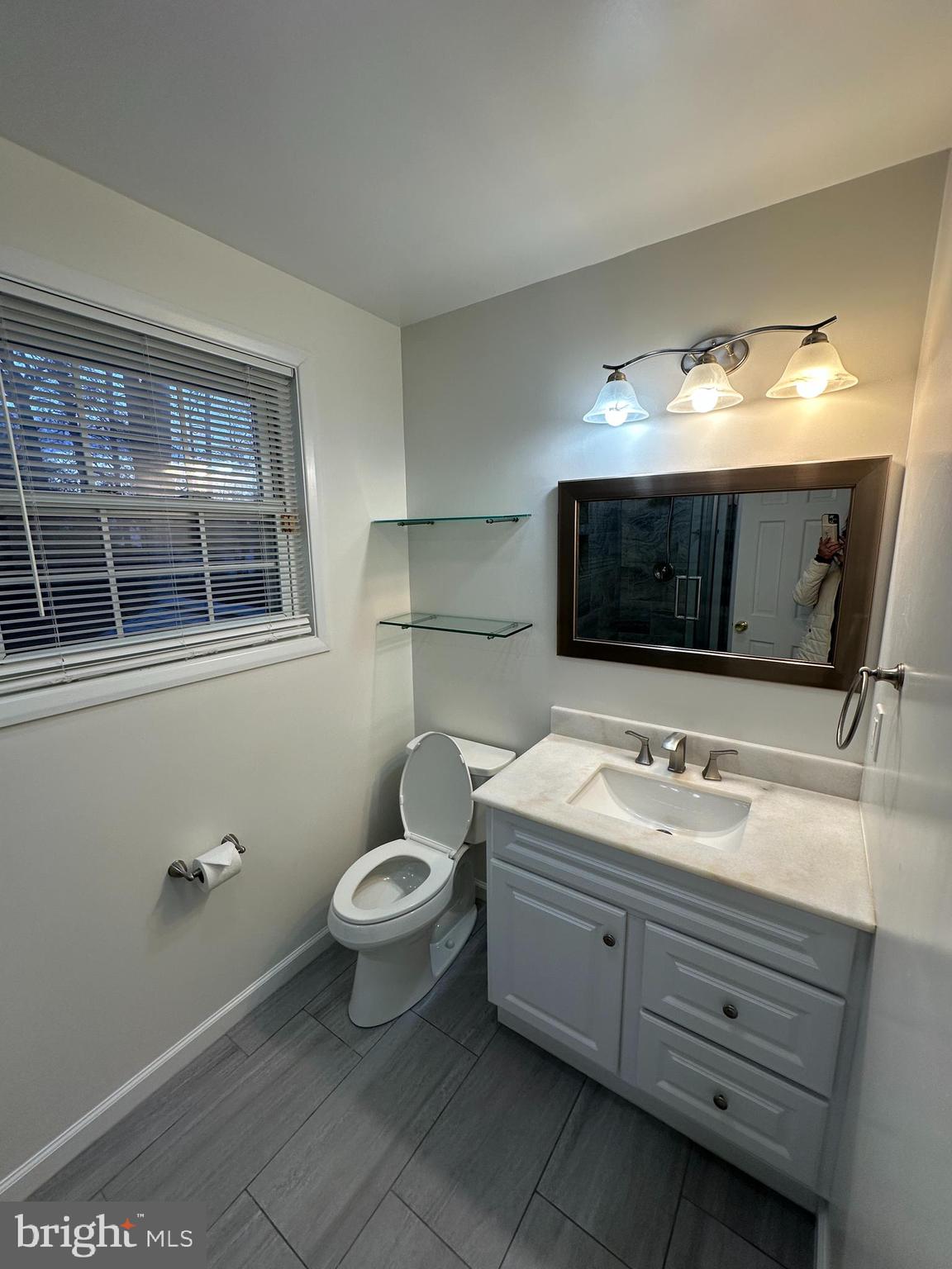 CHATEAU RIDGE - Residential