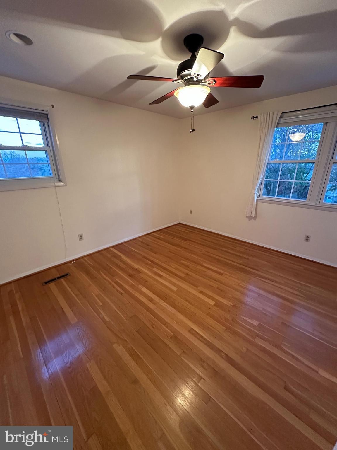 CHATEAU RIDGE - Residential