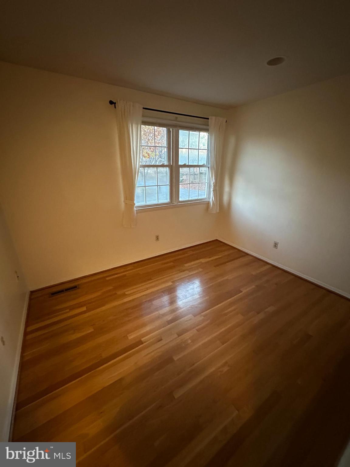 CHATEAU RIDGE - Residential