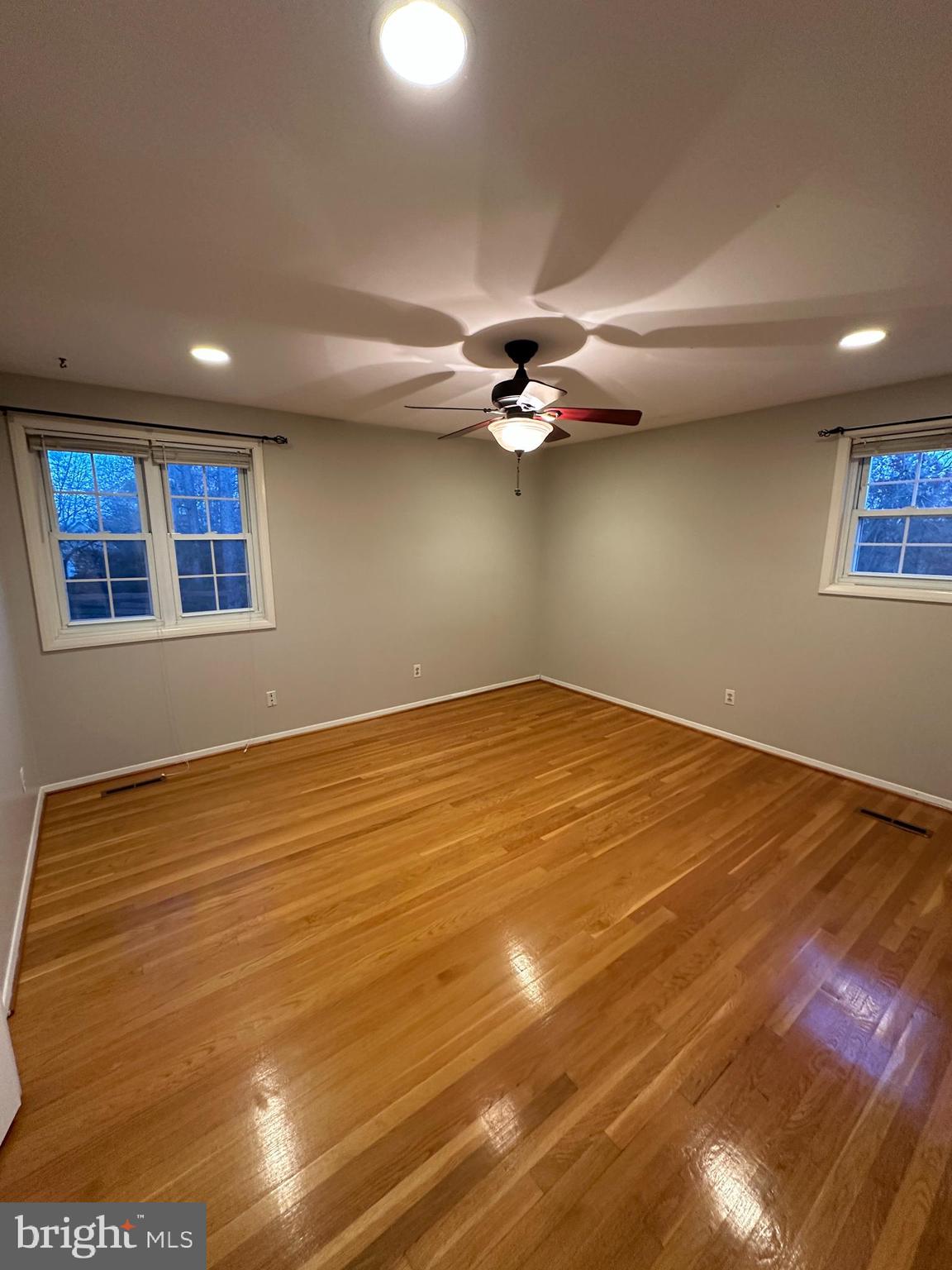 CHATEAU RIDGE - Residential