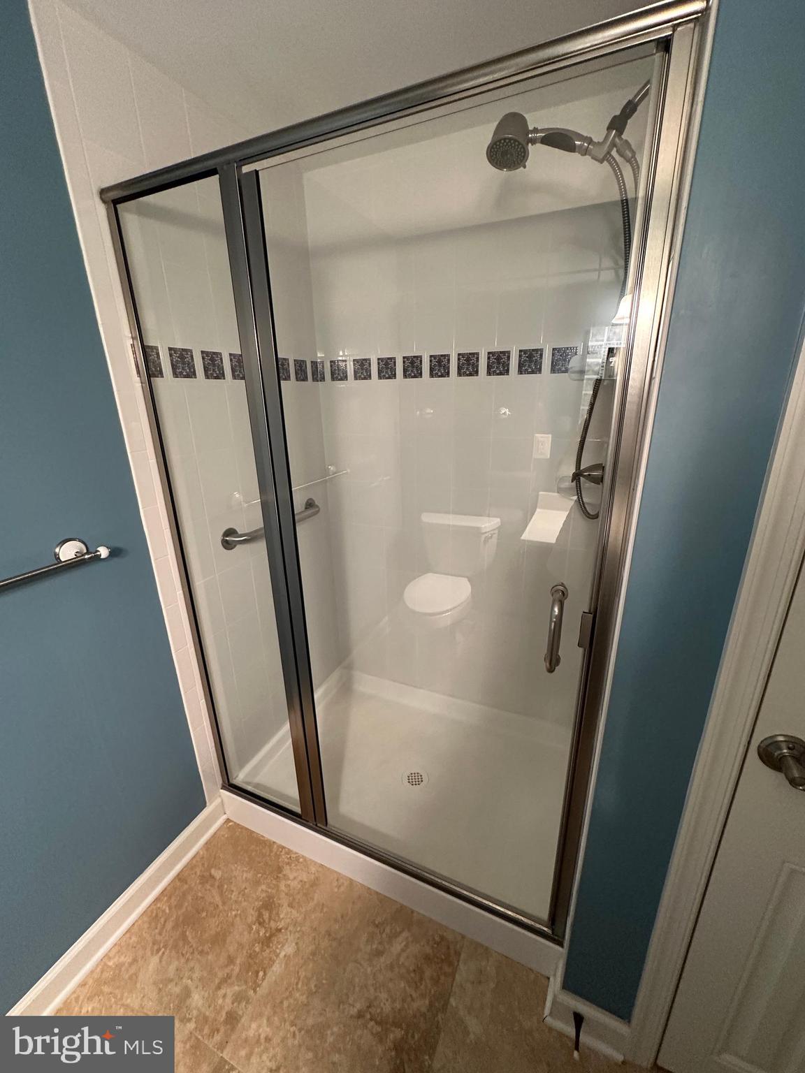 CHATEAU RIDGE - Residential