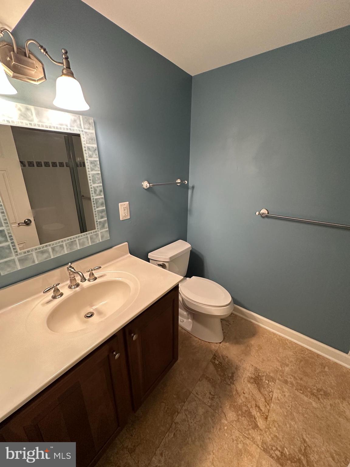 CHATEAU RIDGE - Residential