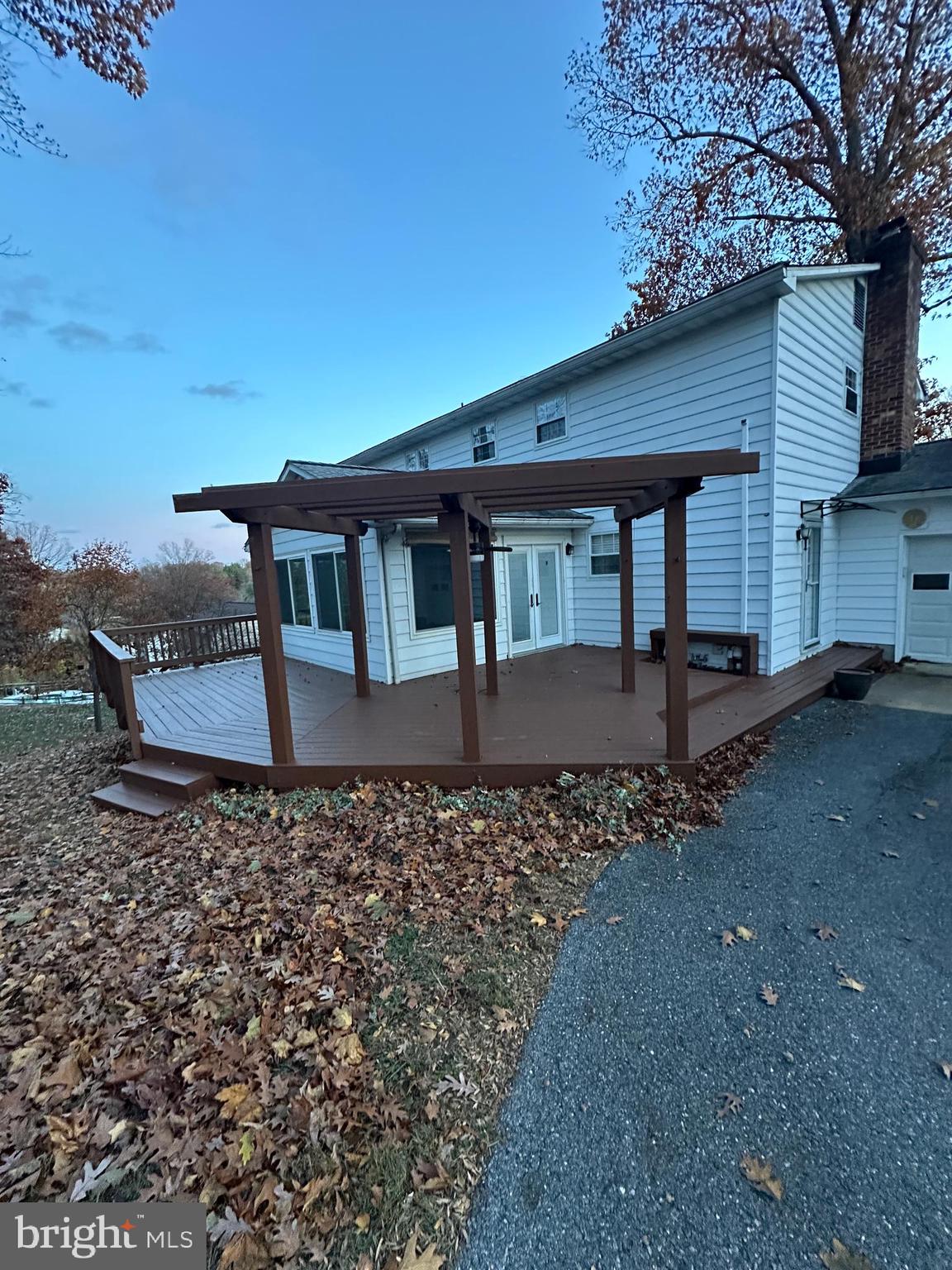 CHATEAU RIDGE - Residential