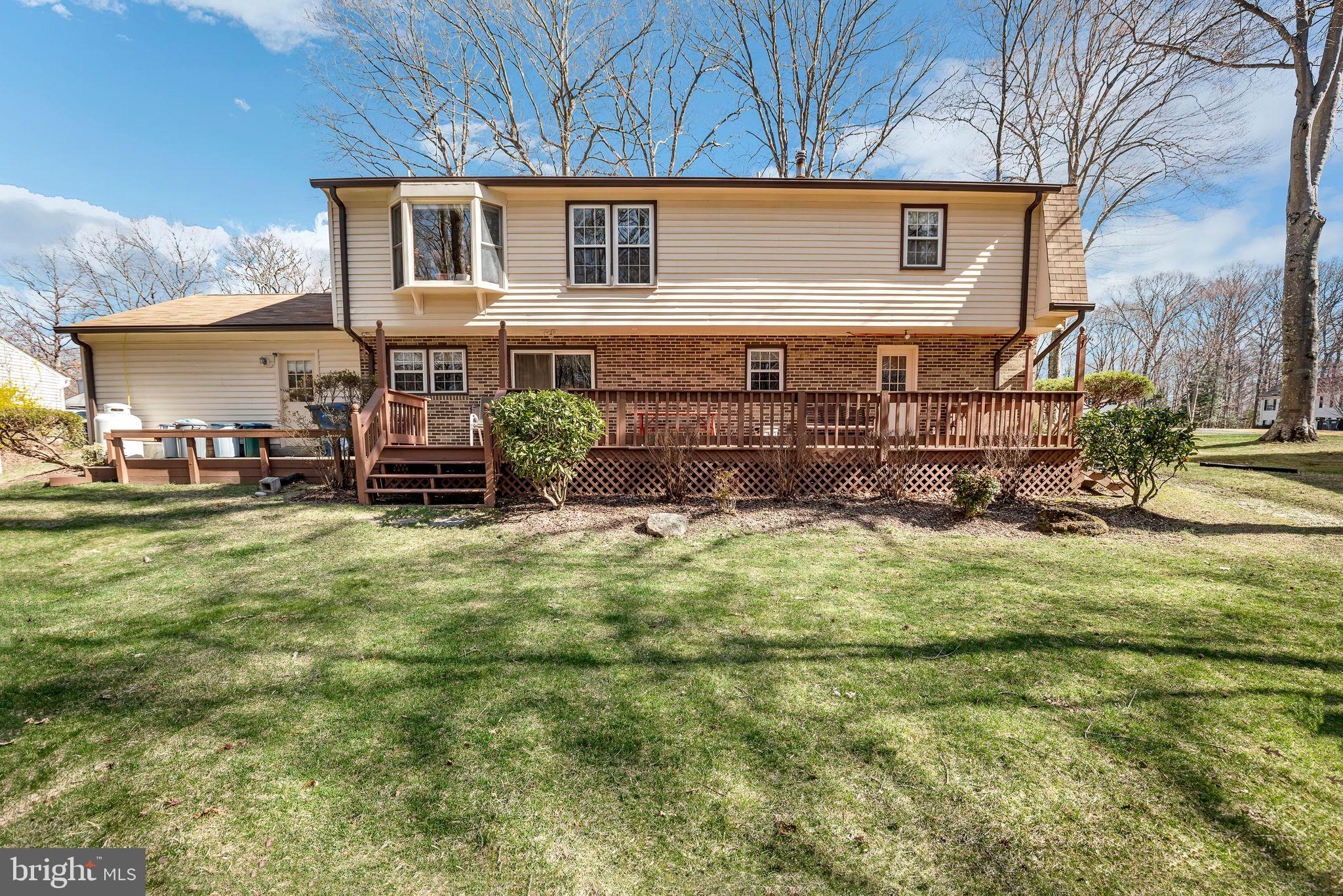 LAUREL BRANCH - Residential