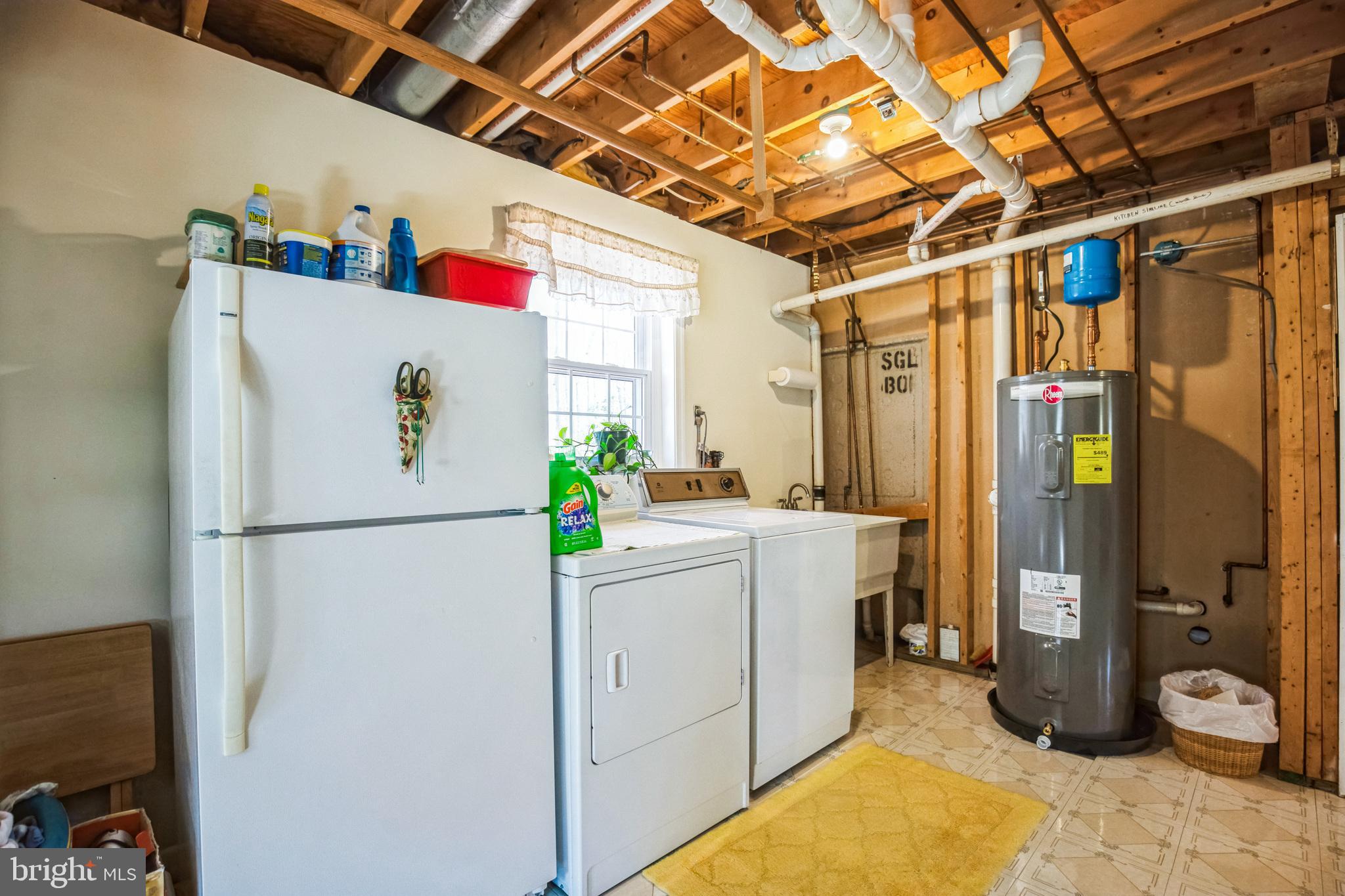 LAUREL BRANCH - Residential