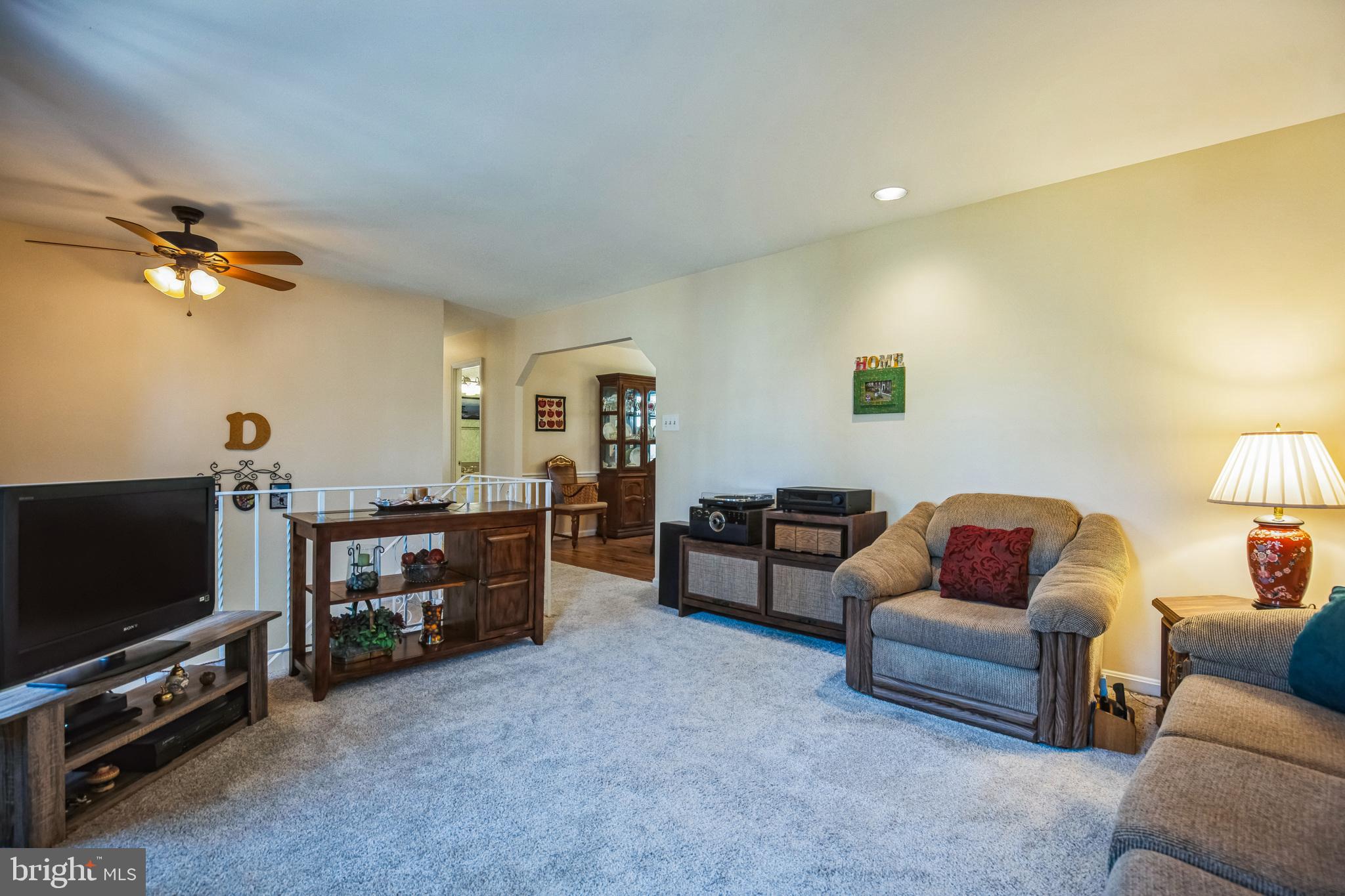 LAUREL BRANCH - Residential