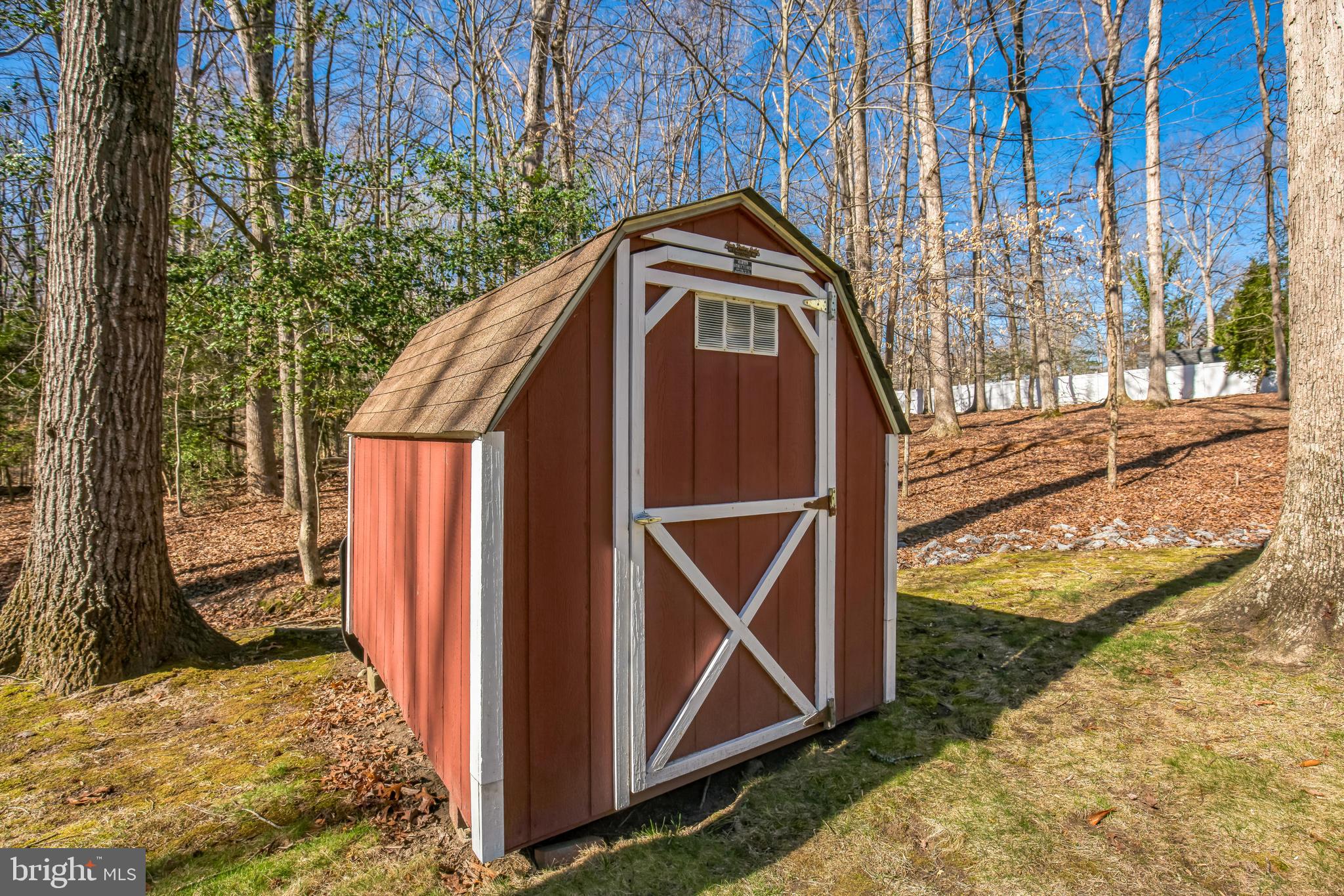 LAUREL BRANCH - Residential