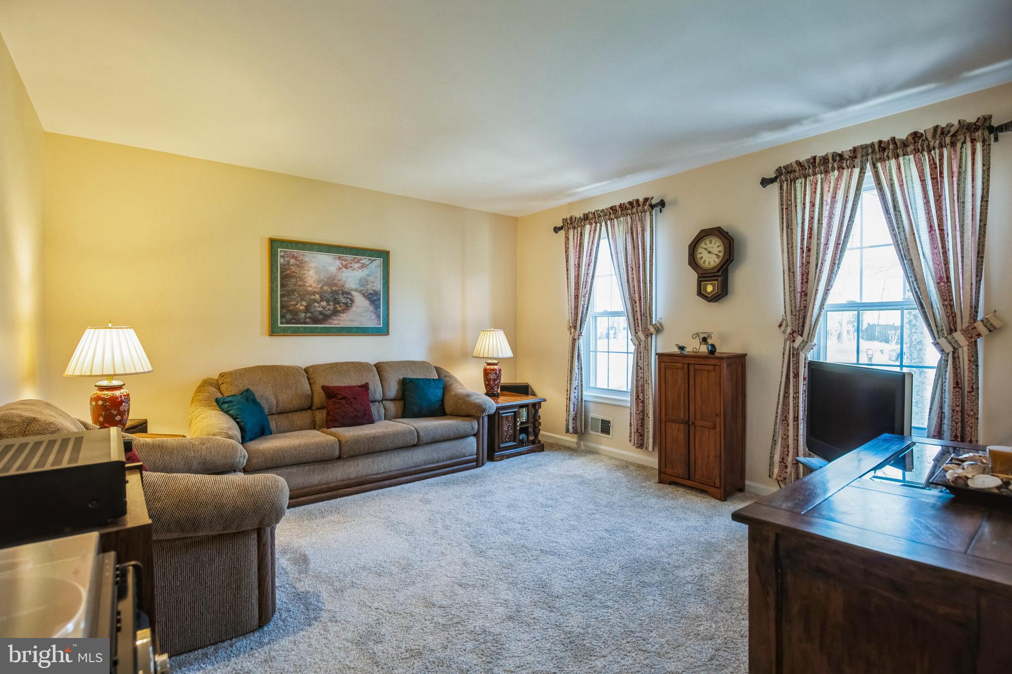 LAUREL BRANCH - Residential