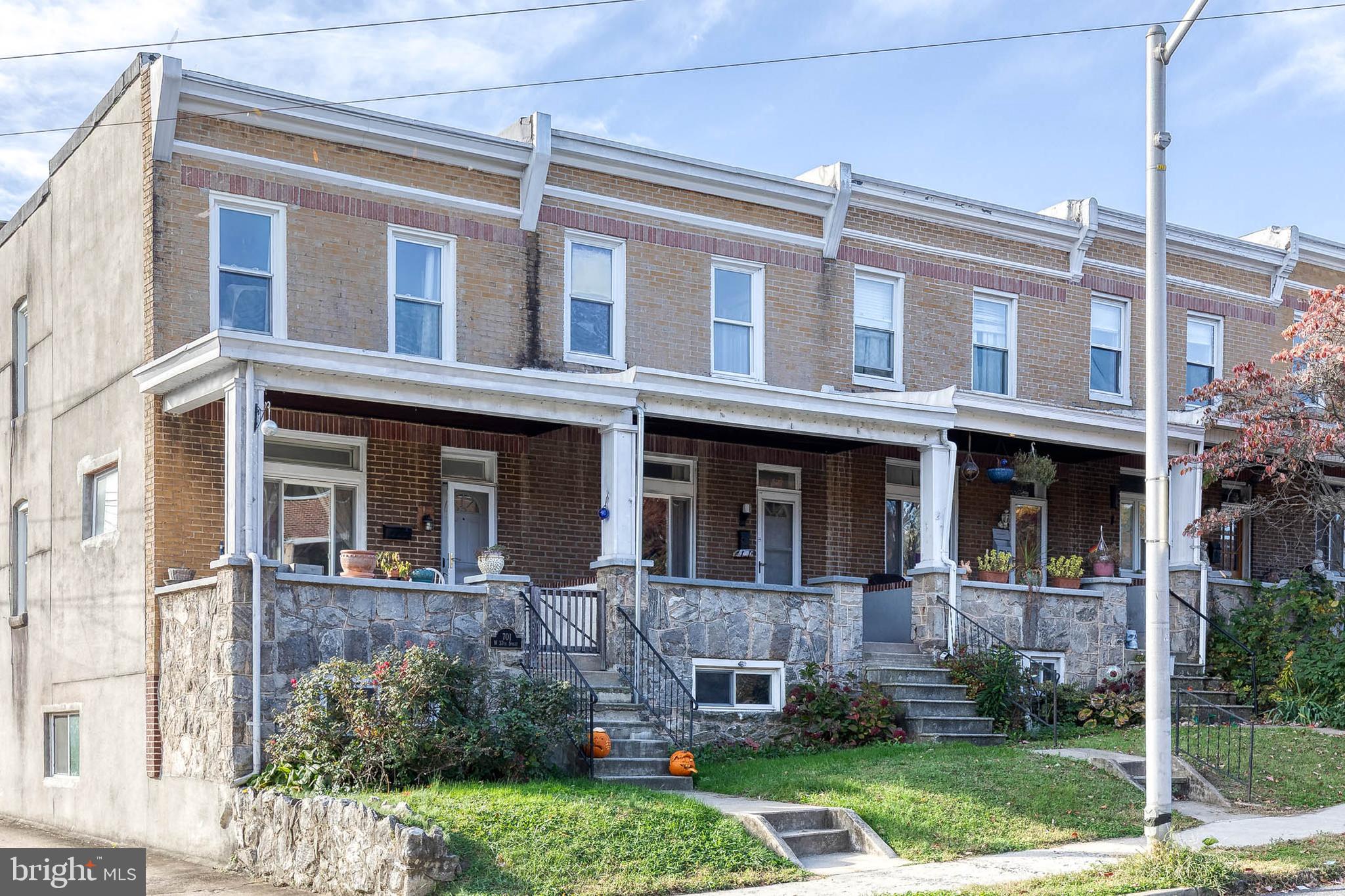 HAMPDEN HISTORIC DISTRICT - Residential Lease