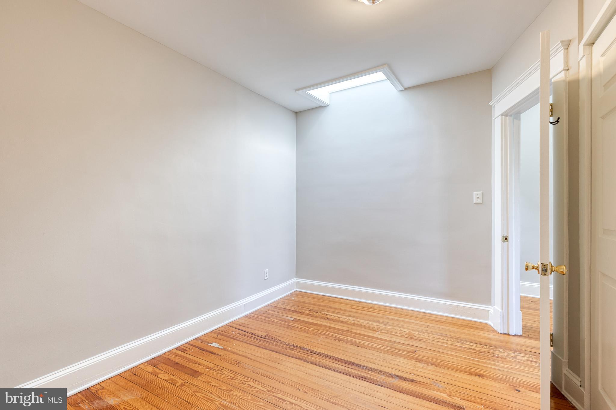 HAMPDEN HISTORIC DISTRICT - Residential Lease