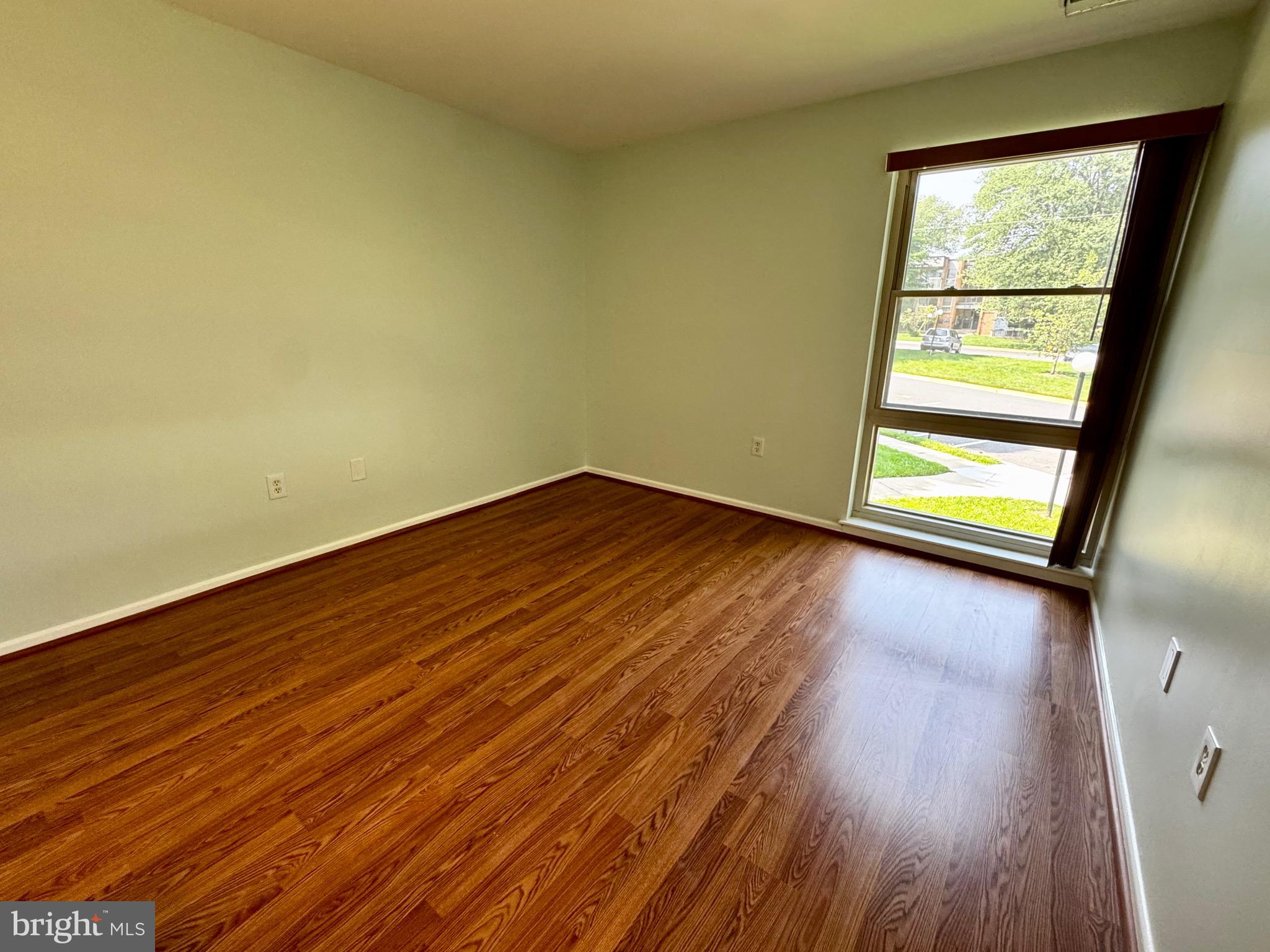 GLENWAYE GARDENS - Residential