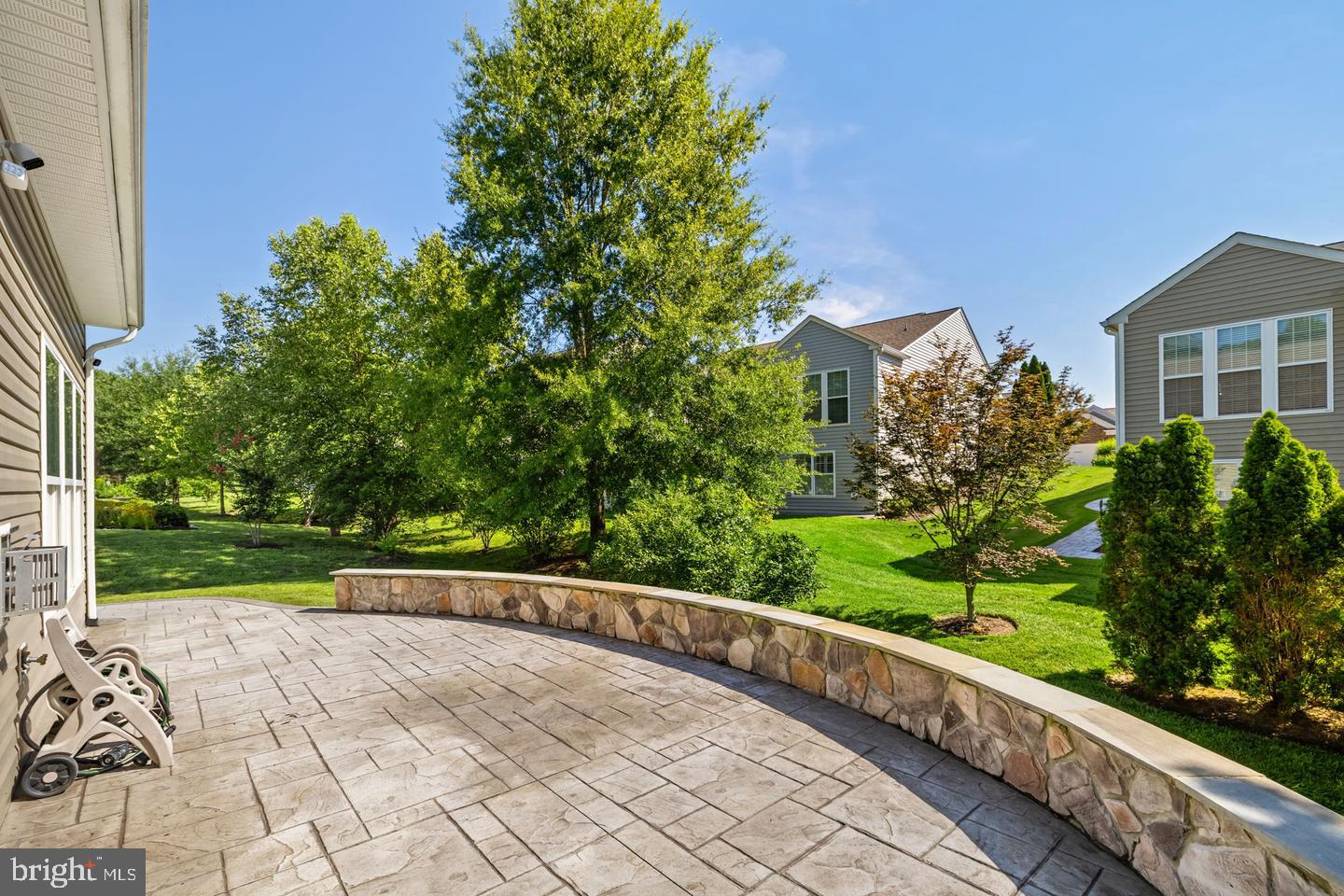 39 BATTERY POINT DRIVE