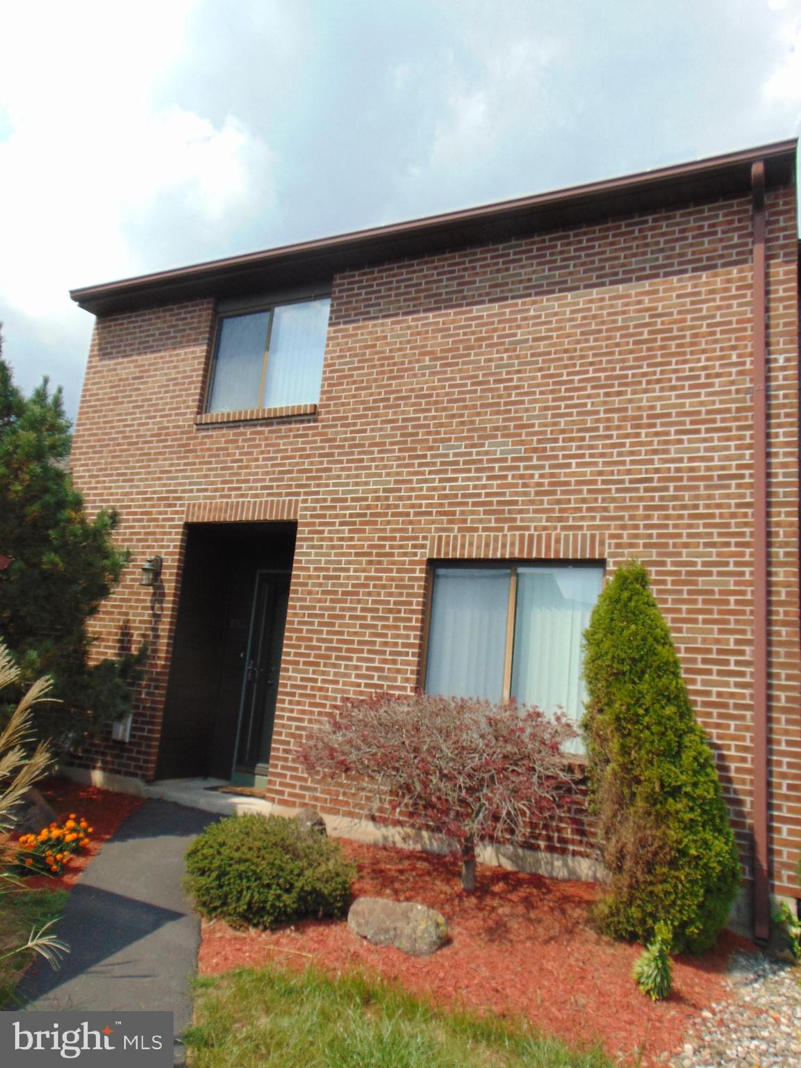 PINE BROOK - Residential