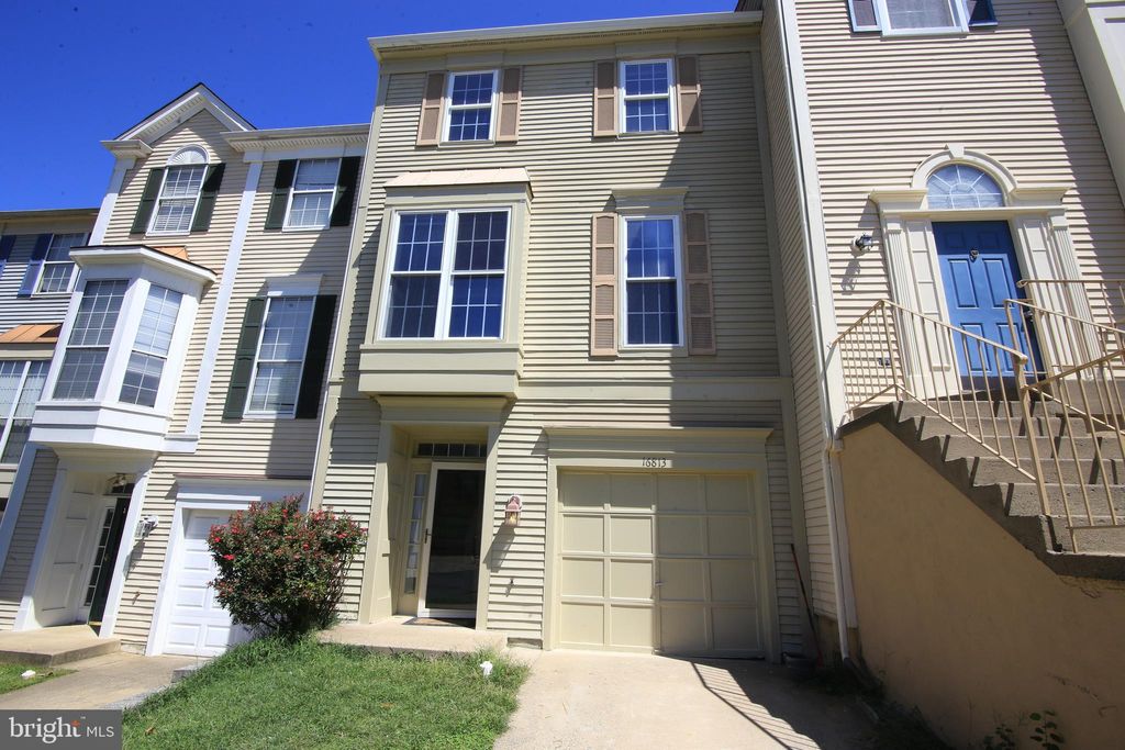 Photo of 16813 Miranda Lane, WOODBRIDGE, VA 22191 (MLS # VAPW2107088)