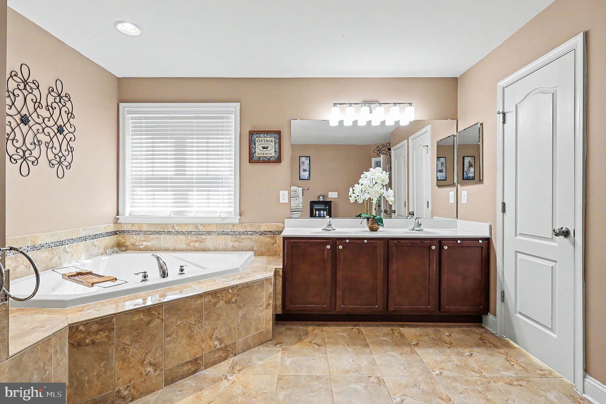 THE PRESERVES AT BRAEMAR - Residential