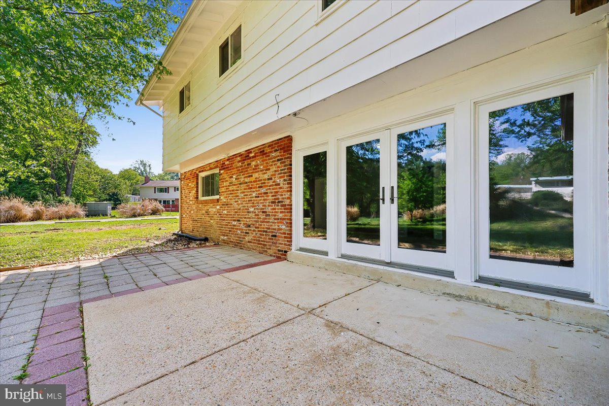 KEMP MILL ESTATES - Residential